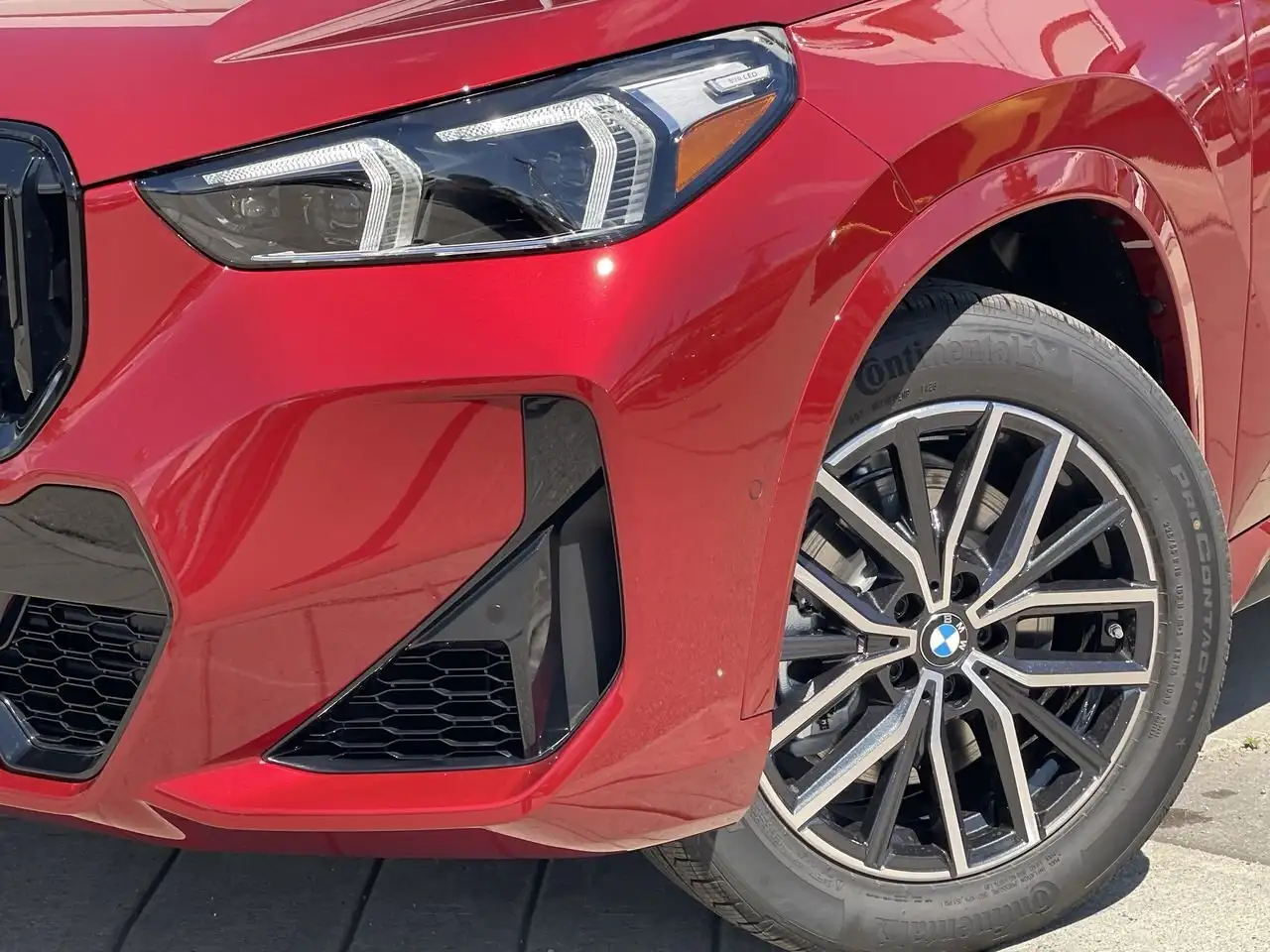 BMW X1 photo BMW X1