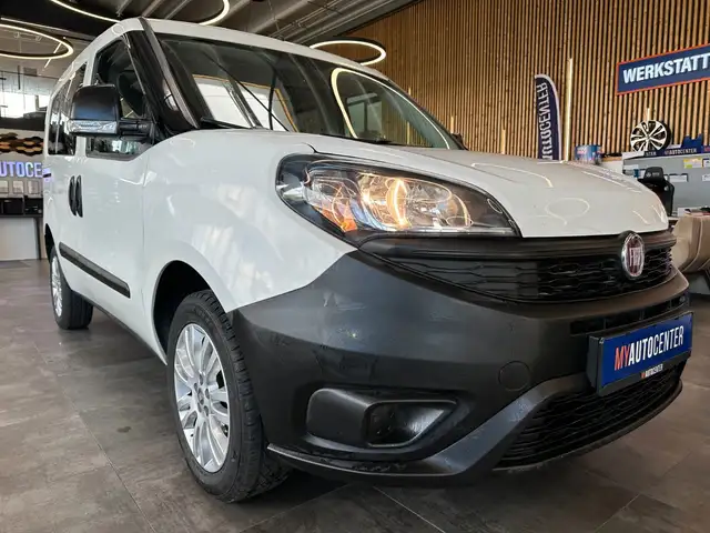 Fiat Doblo view 3