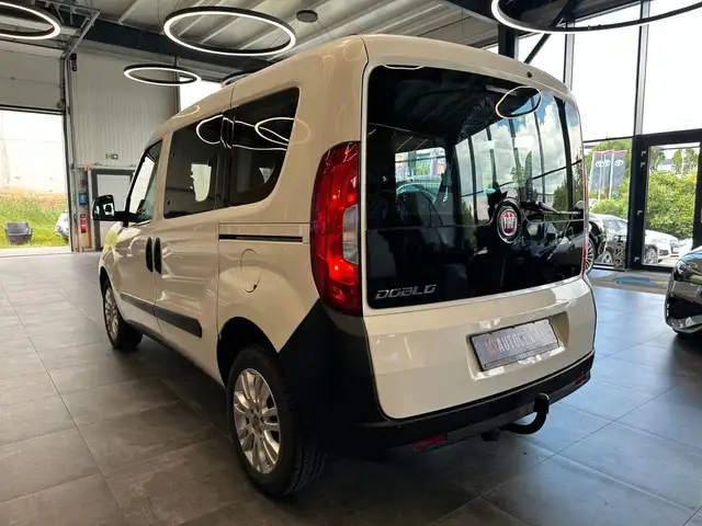 Fiat Doblo view 5