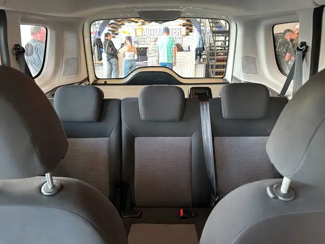 Fiat Doblo view 14