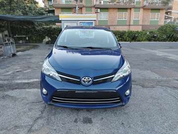 Verso  1.6 d-4d Style 7posti mt E6