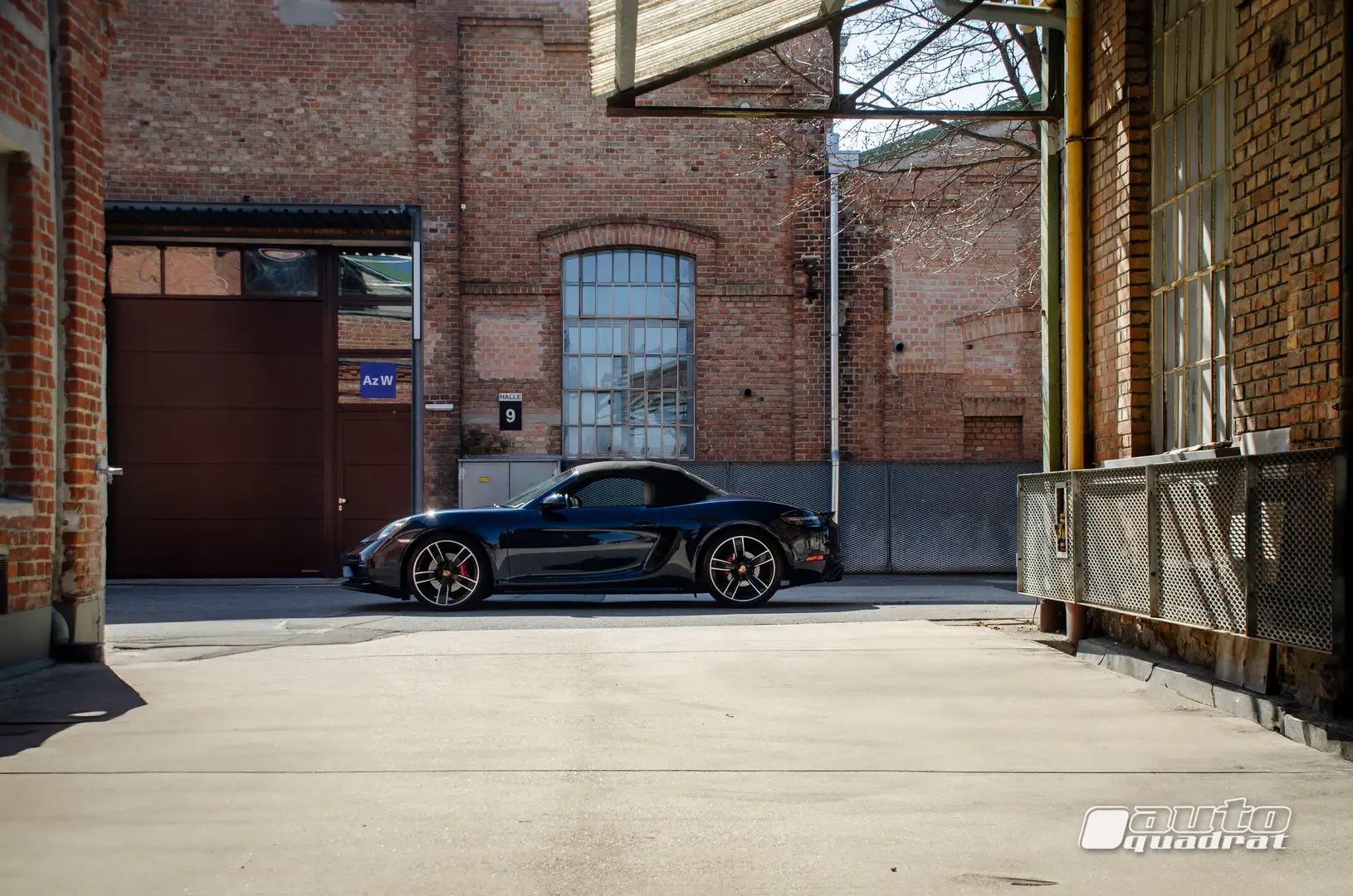 Porsche Boxster 718 GTS - Sport Chrono - Approved Blau - 1