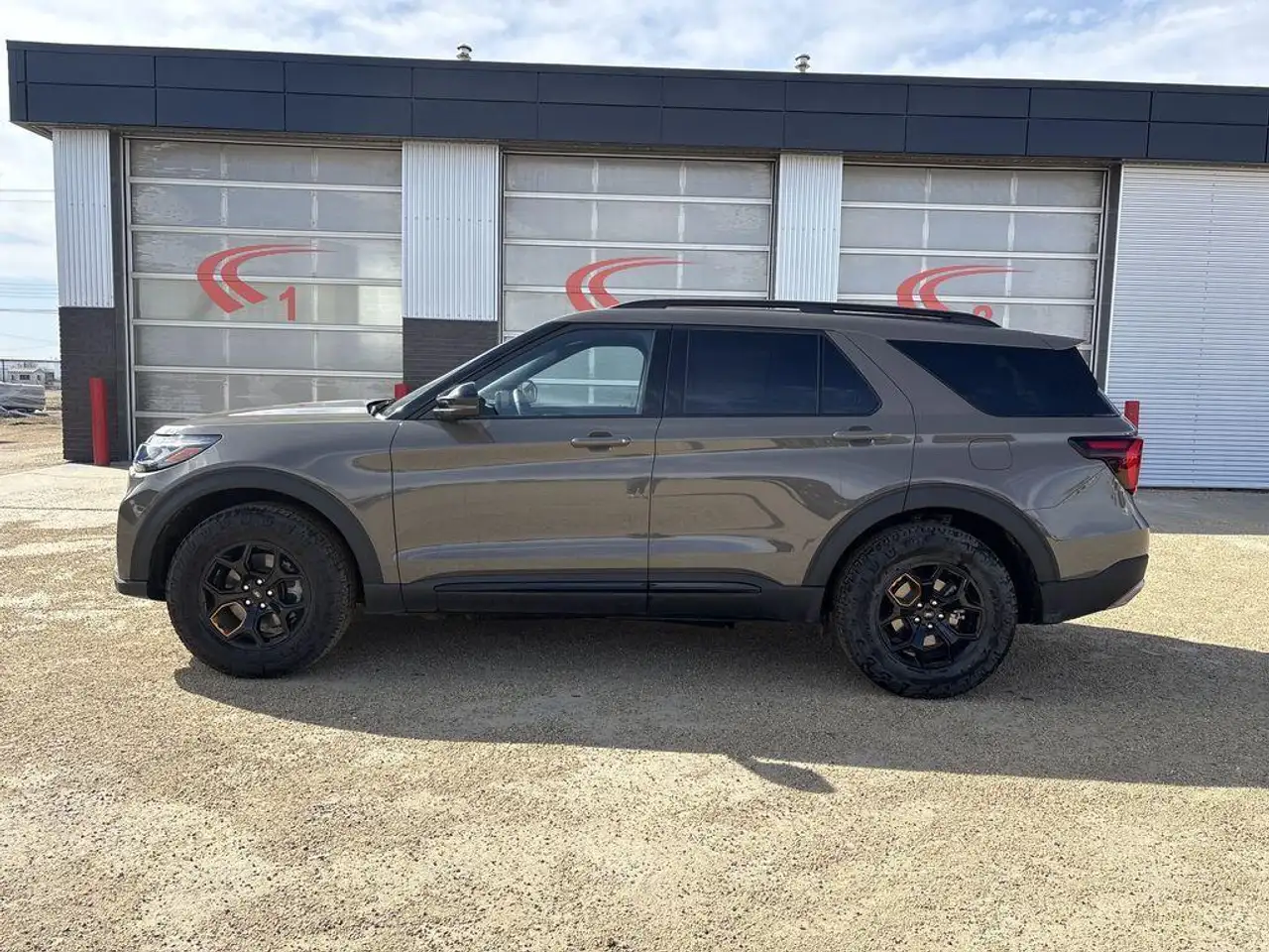 Ford Explorer снимка Ford Explorer