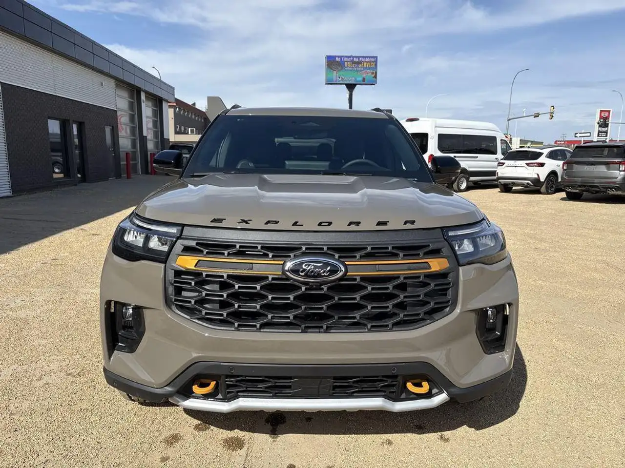 Ford Explorer снимка Ford Explorer