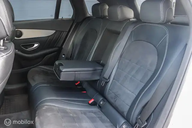 Mercedes-Benz GLC view 7