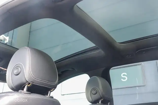 Mercedes-Benz GLC view 10
