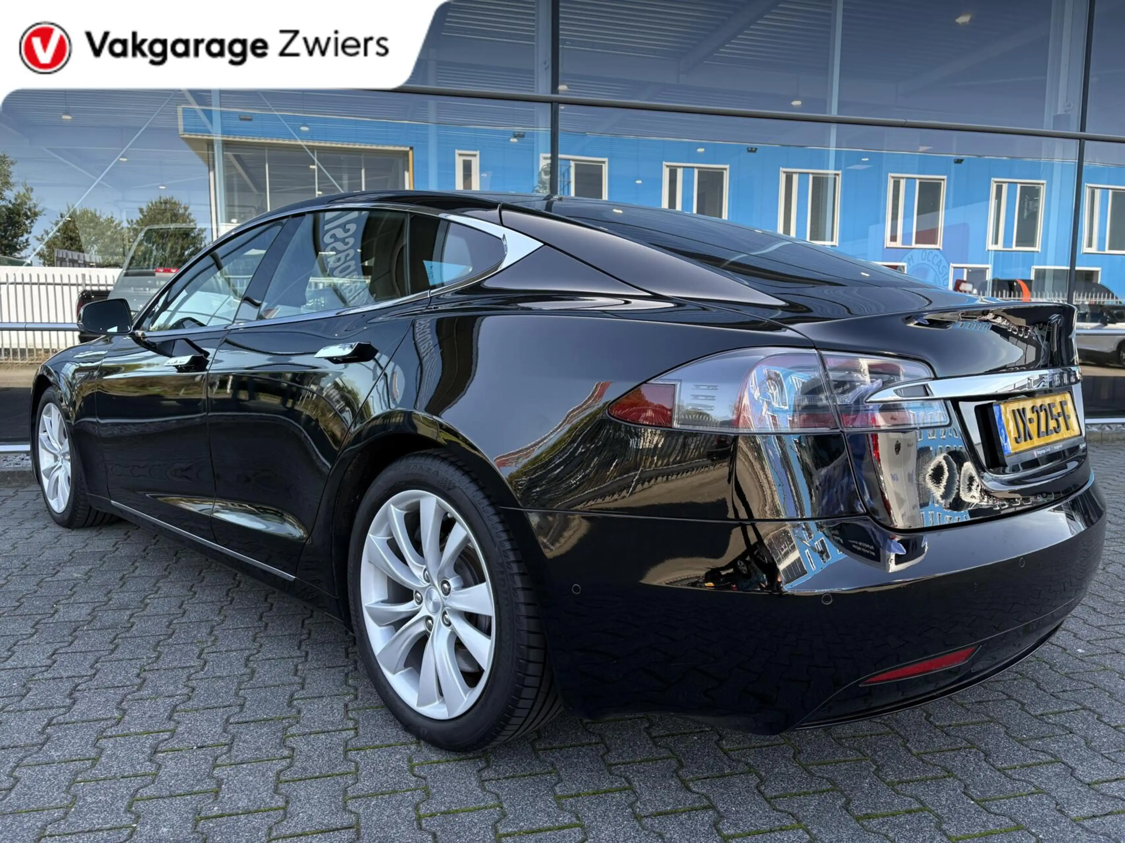Tesla Model S 70D Base |Soh90.4%|Autopilot|Free Charging|Navi — photo 4