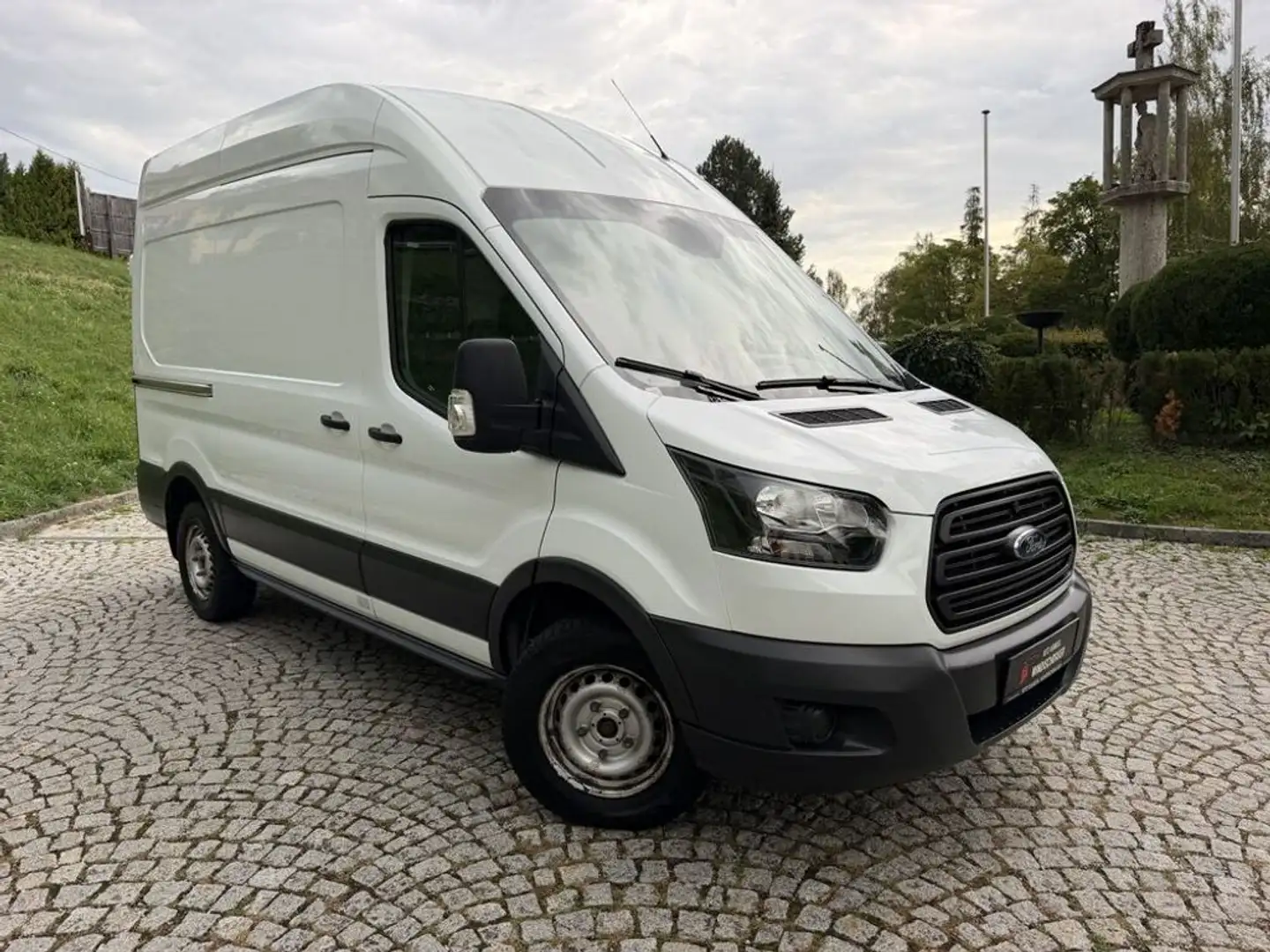 Ford Transit 350 L2 Trend ALLRAD KLIMA Weiß - 1