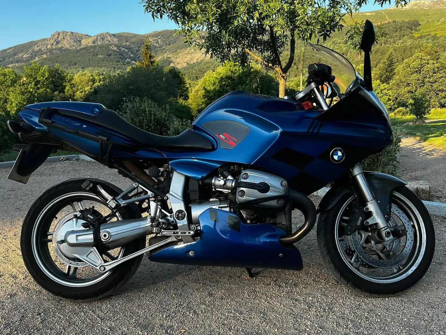 BMW R 1100 S Azul - 1