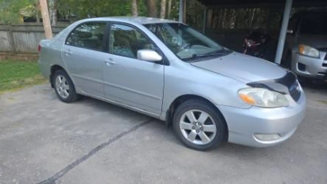2005 Toyota Corolla