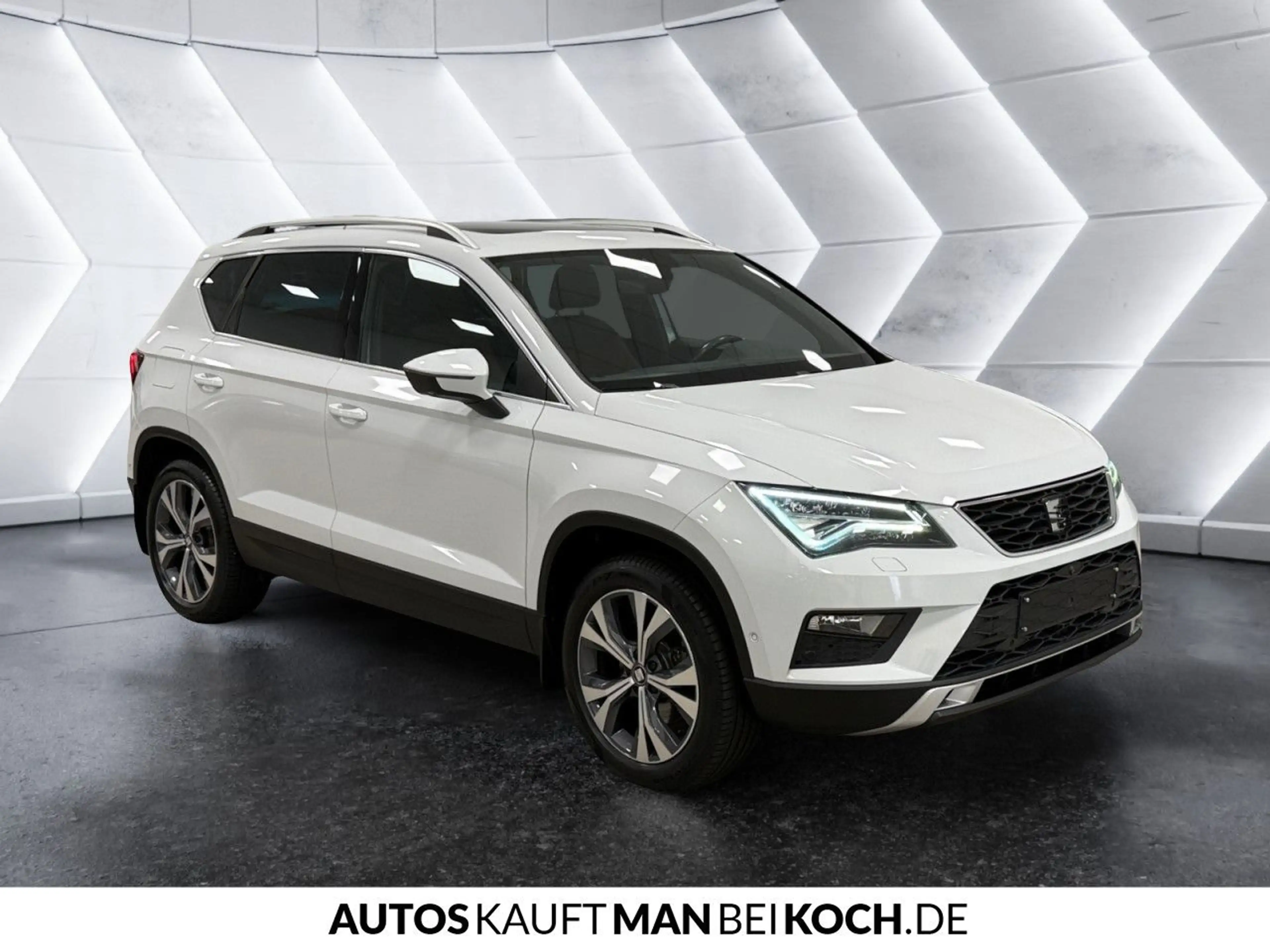 SEAT Ateca 2.0 TDI 4Drive XCELLENCE AZV NAVI SHZ STHZ — photo 6