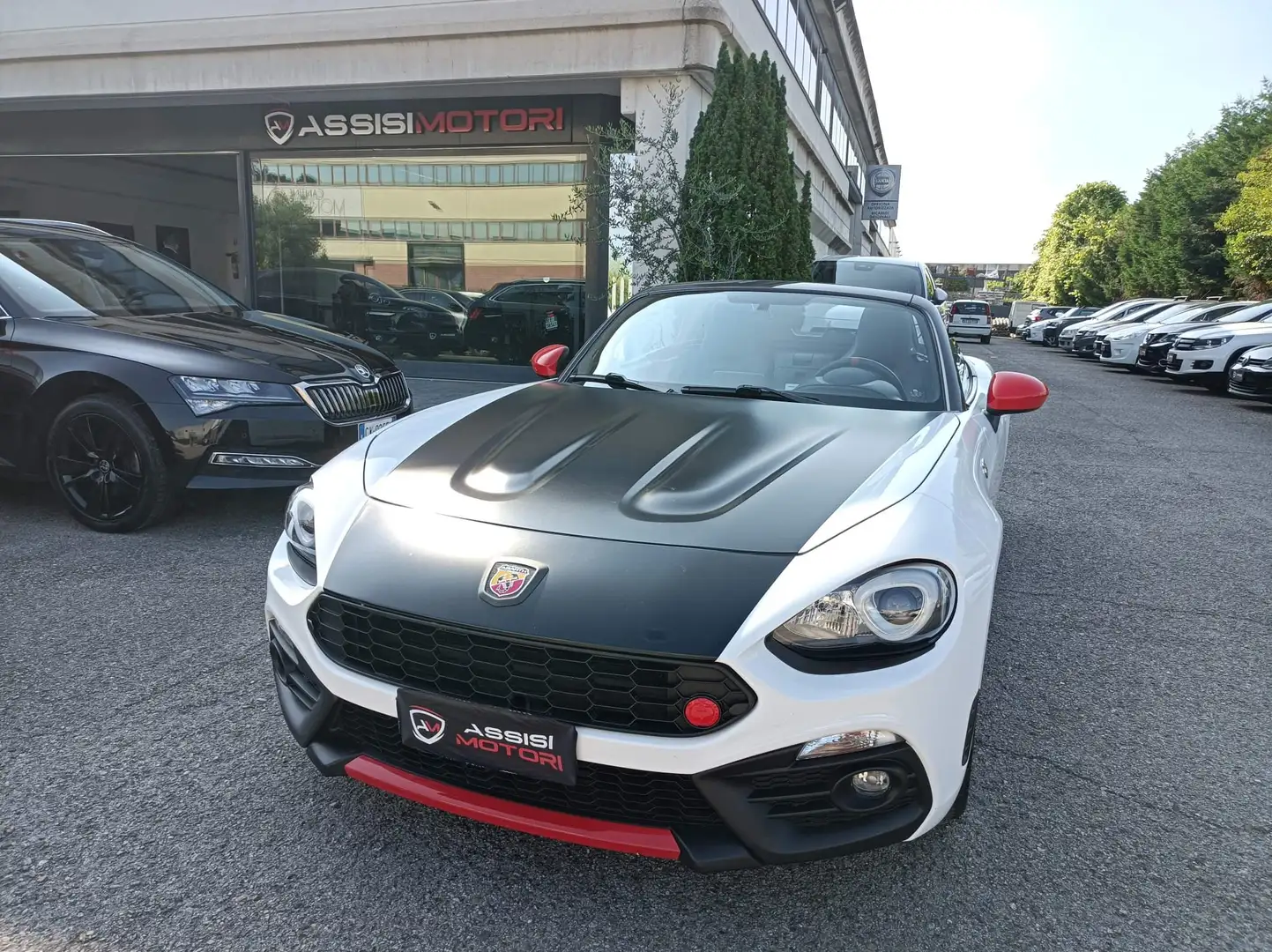 Abarth 124 Spider 124 Spider 1.4 t. m.air 170cv Bílá - 2