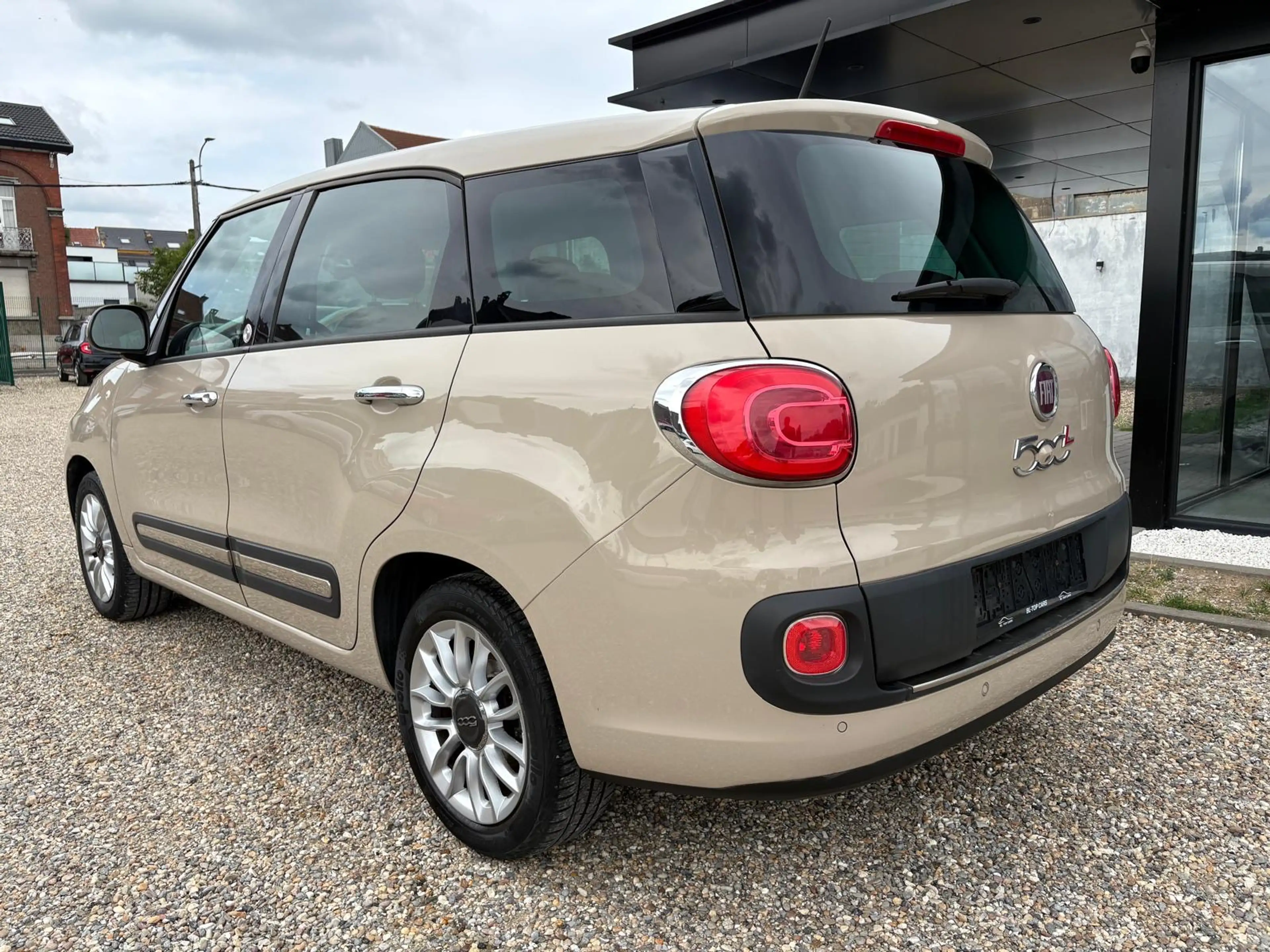 Fiat 500L 500L Living 0.9 T TwinAir Lounge 7pl * 12 Mois De Garantie * — photo 6