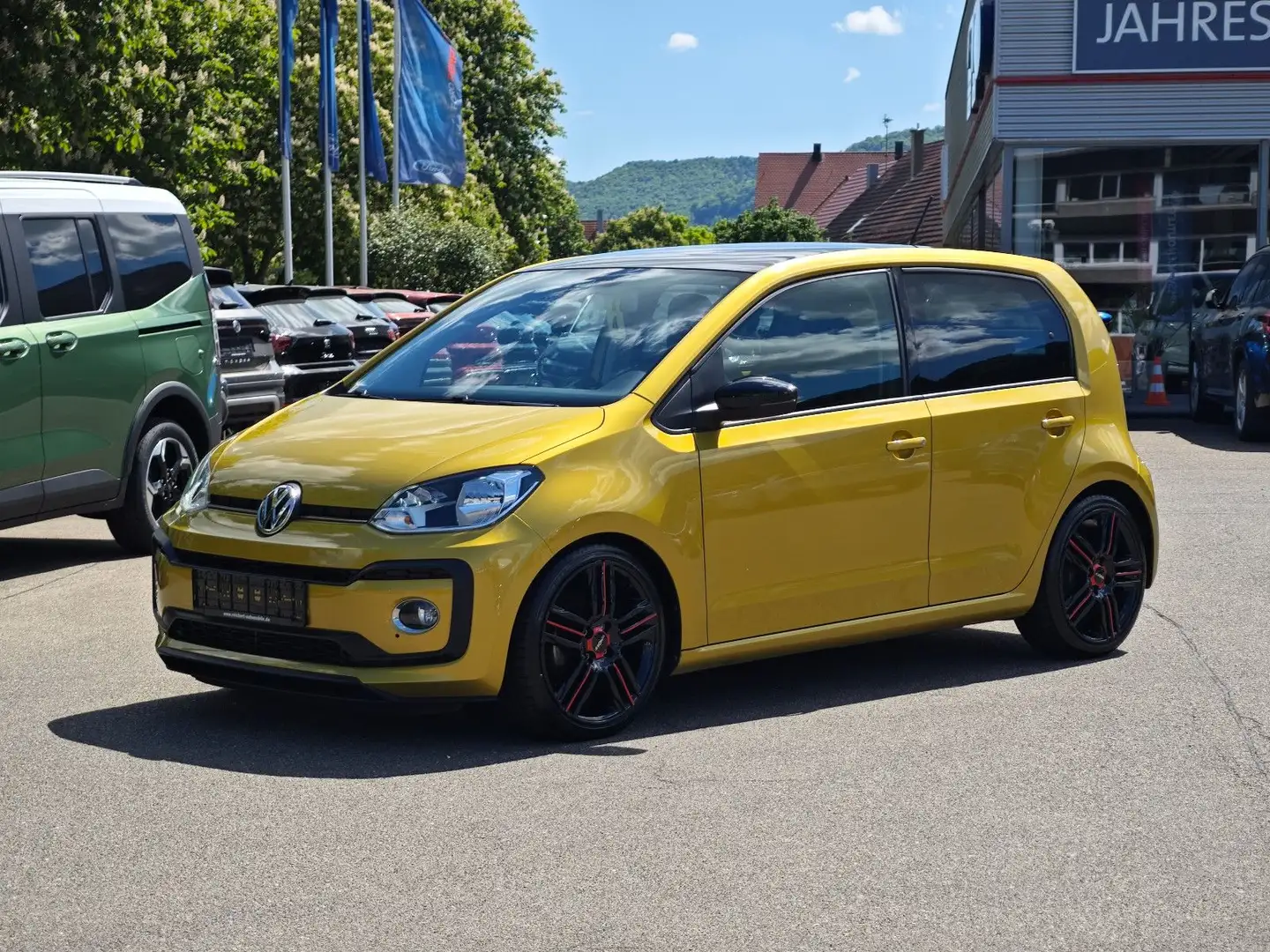 Volkswagen up! sound up! TSI 90PS #PDC #Tiefer #17Zoll Geel - 1