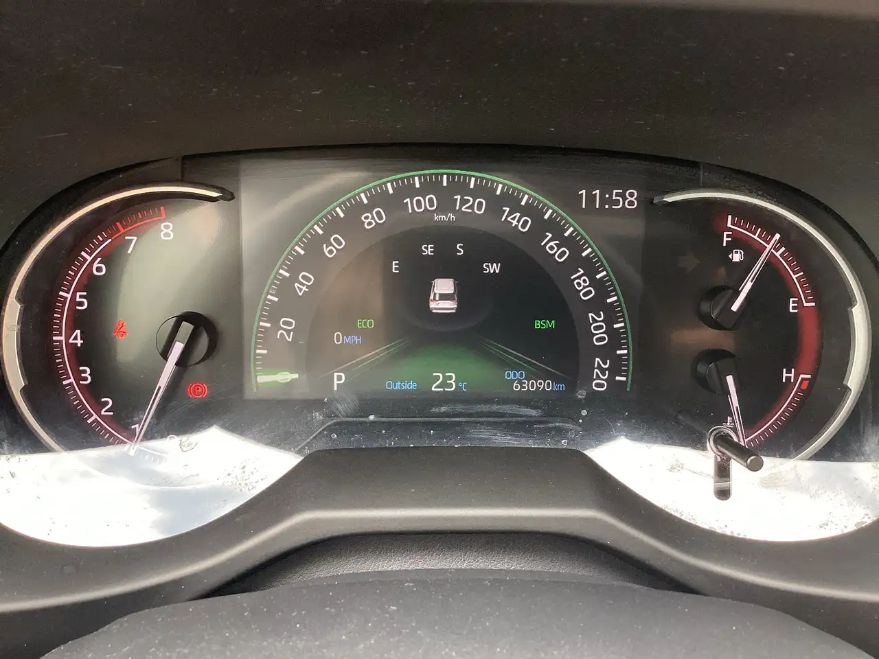 Toyota RAV 4 снимка Toyota RAV 4