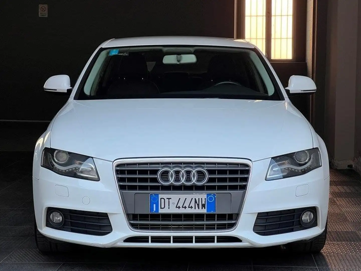 Audi A4 A4 2.0 Tdi 143cv Advanced Berlina - UniPro Bianco - 2