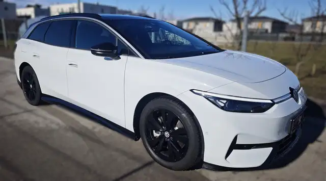 Volkswagen ID.7 Tourer Pro S 86kWh/Smart Glas/DCC/Wärmepumpe