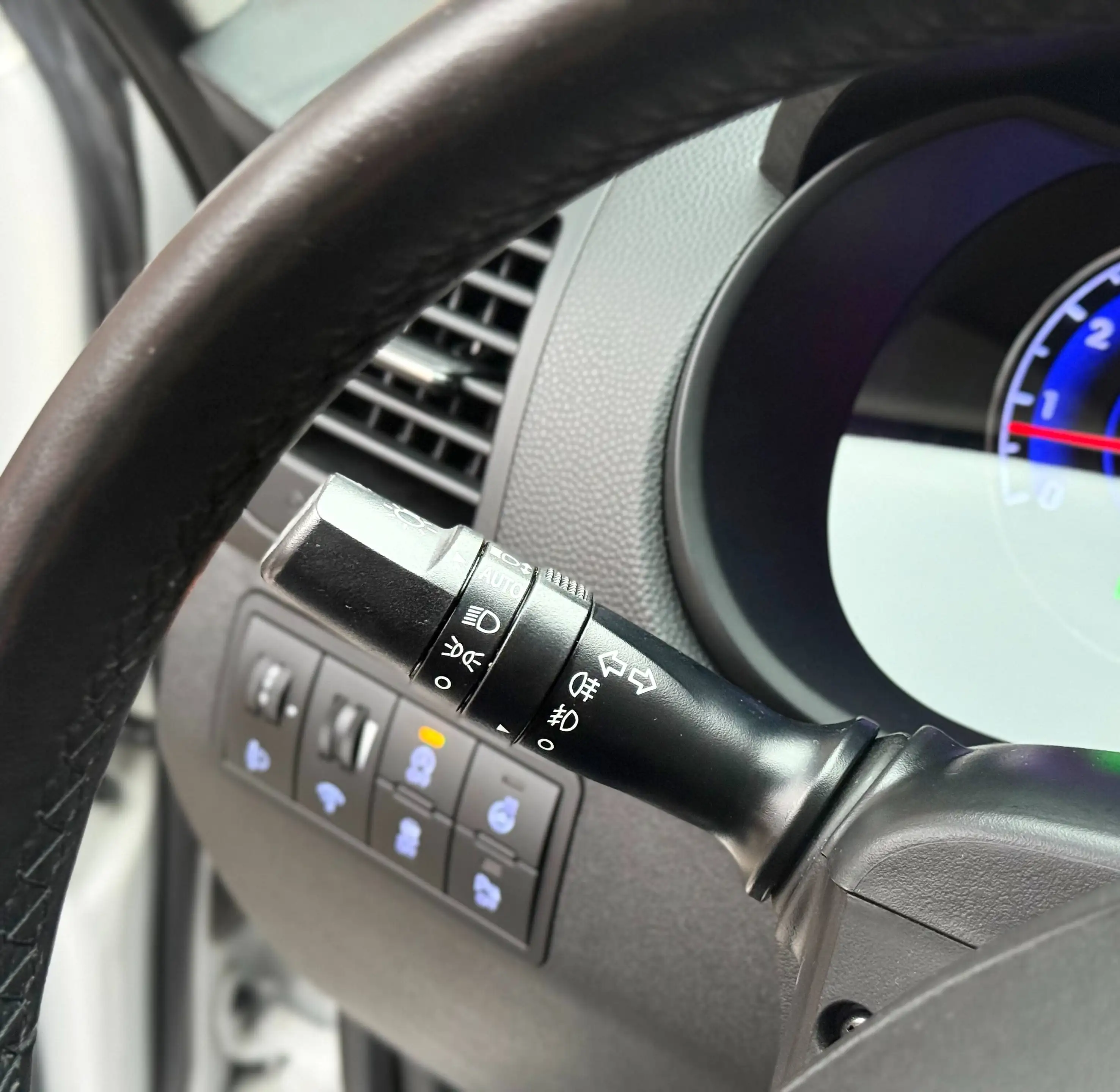 Hyundai iX20 1.6i *GPS*RADARS*CRUISE*SIEG CHAUFF*GARANTIE 12MOIS — photo 15