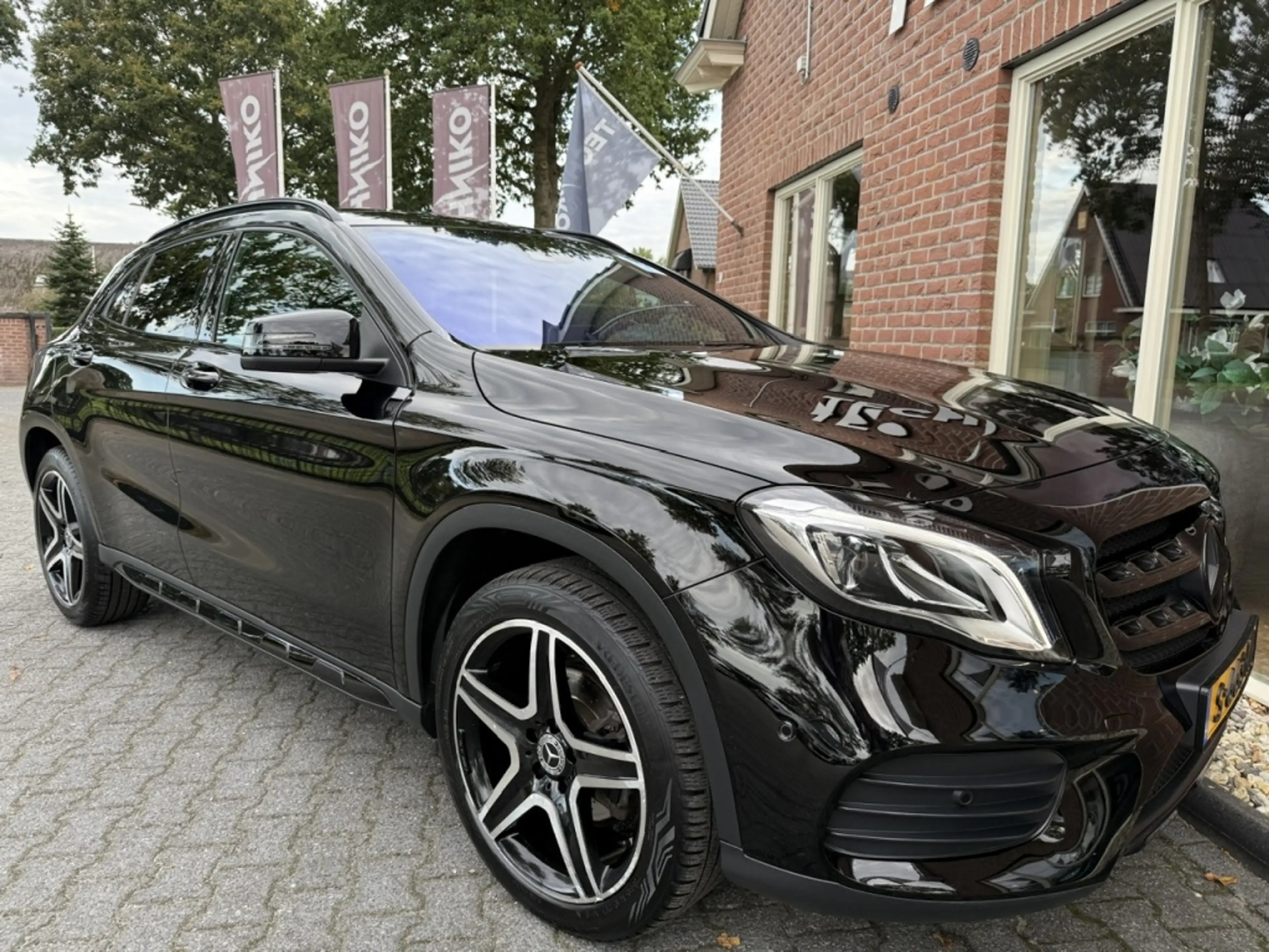 Mercedes-Benz GLA 200 Premium Plus AMG-Pakket 157PK Automaat SCHUIF.KANT — photo 50