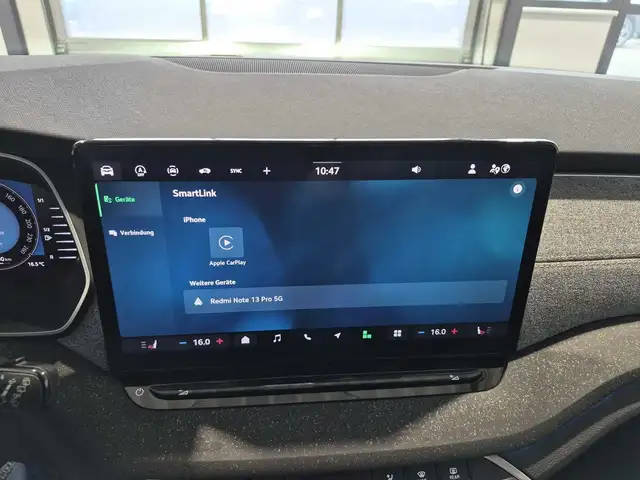 Skoda Octavia view 11