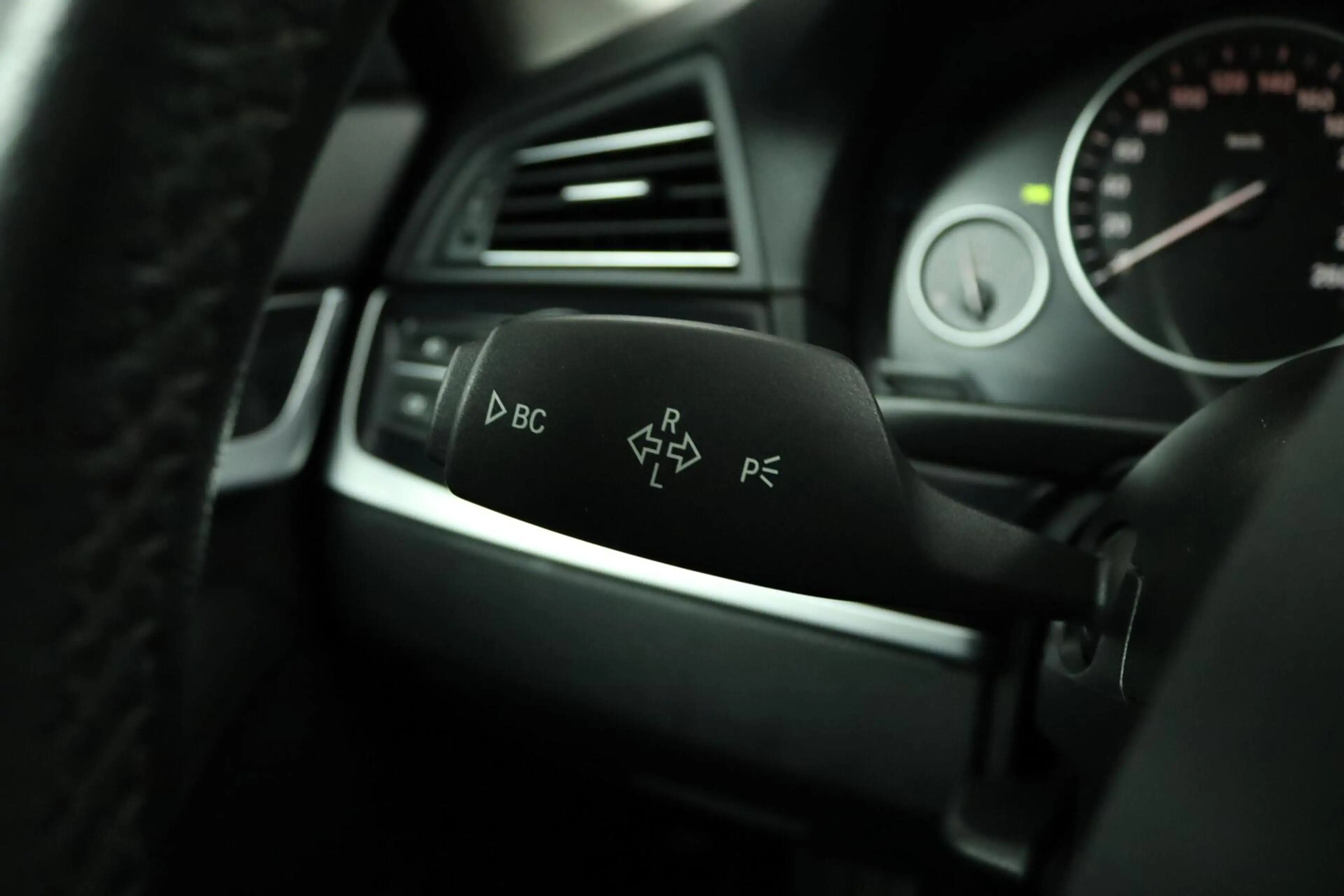 BMW 525 5-serie Touring 525xd Executive Airco Cruise Trekh — photo 13