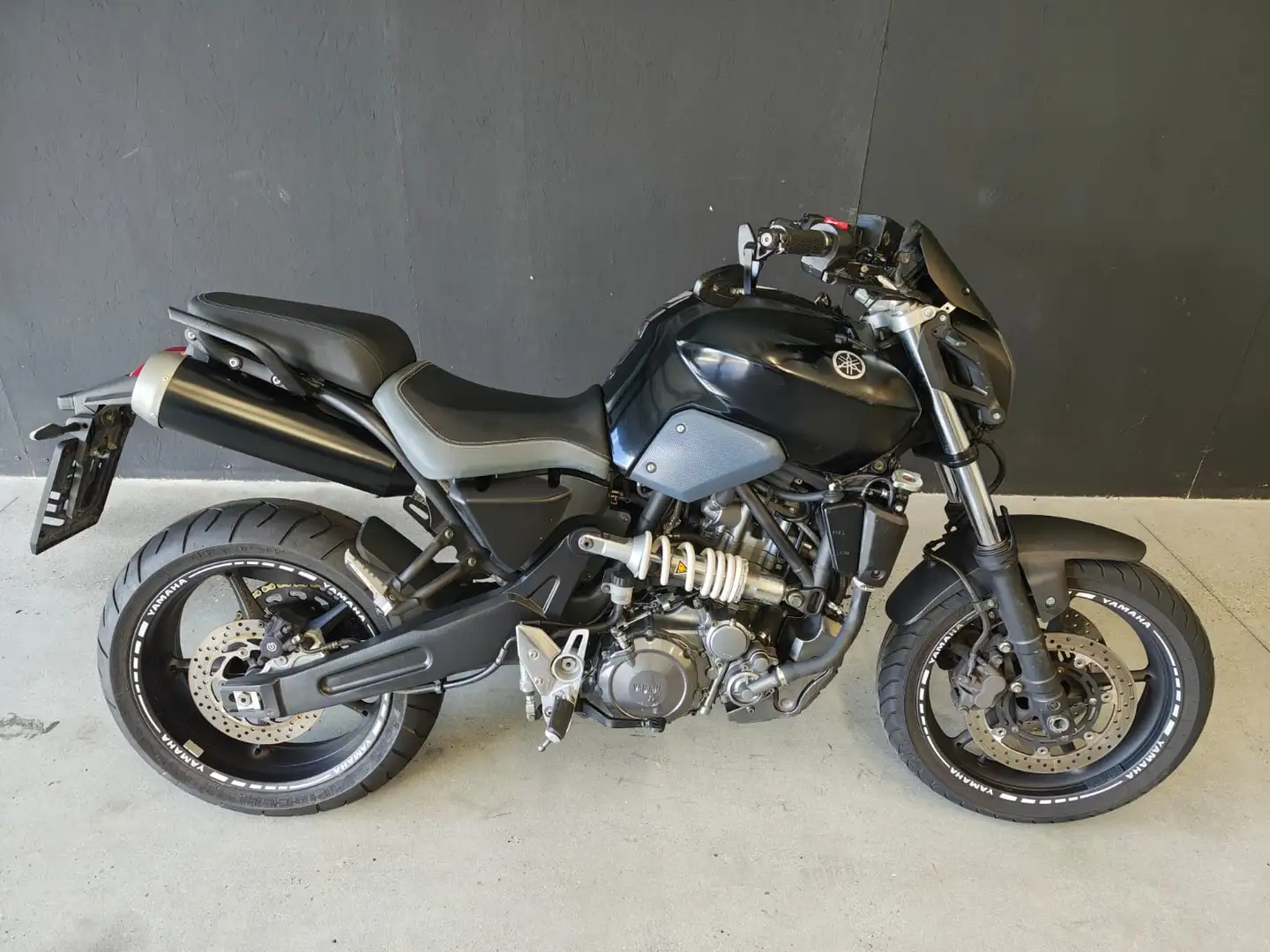 Yamaha MT-03 - SOLO EXPORT Nero - 1