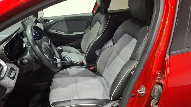 Renault Clio view 7