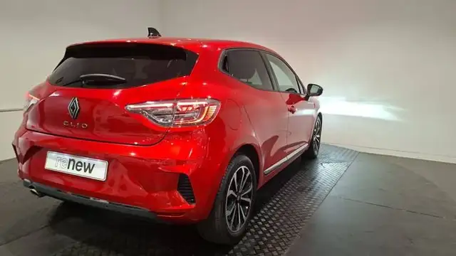 Renault Clio view 3