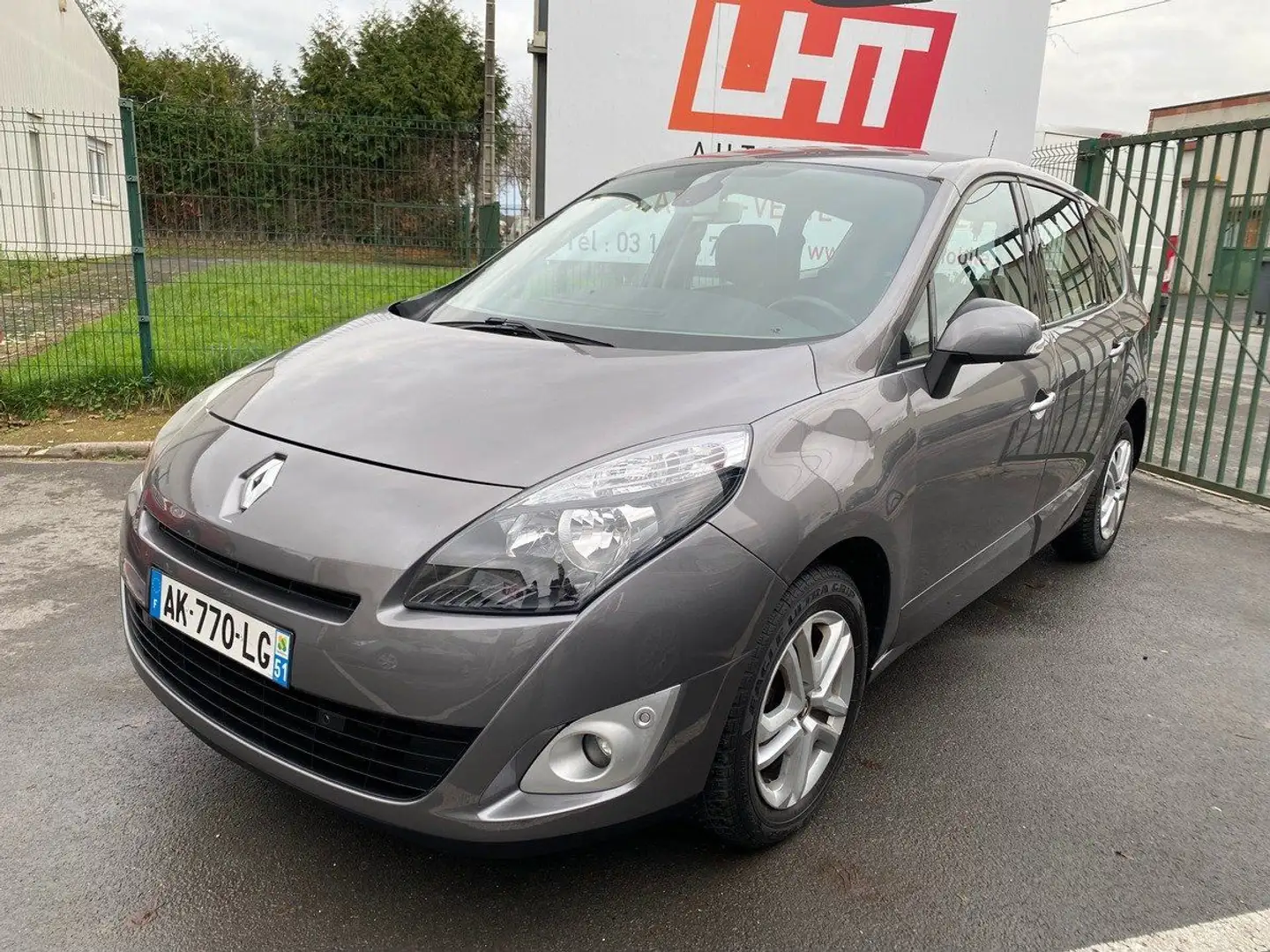 Renault Scenic iii 1.5 dci 110ch eco2 dynamique Grigio - 1