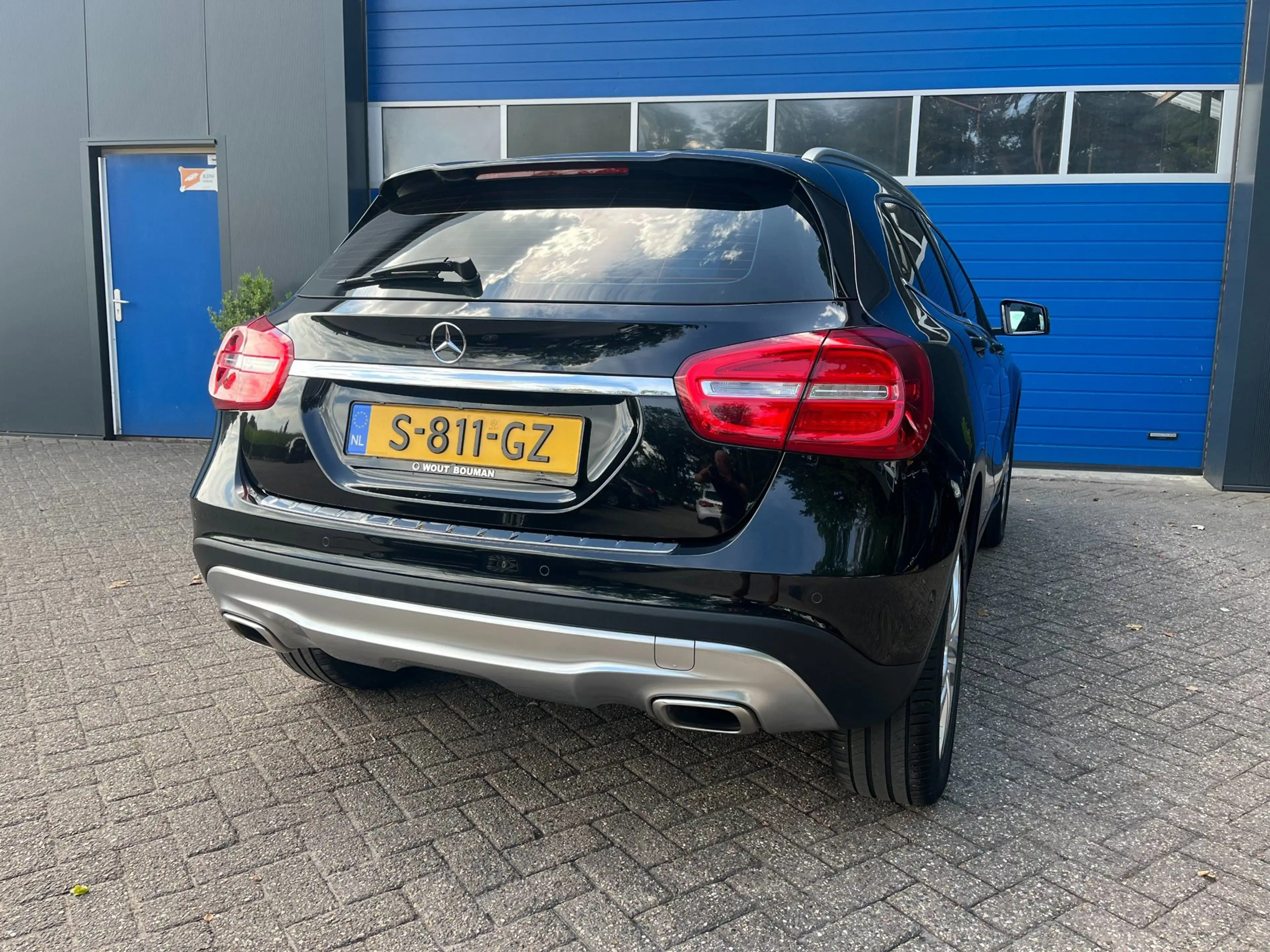 Mercedes-Benz GLA 180 Premium Plus AUTOMAAT|Pano.Dak — photo 4