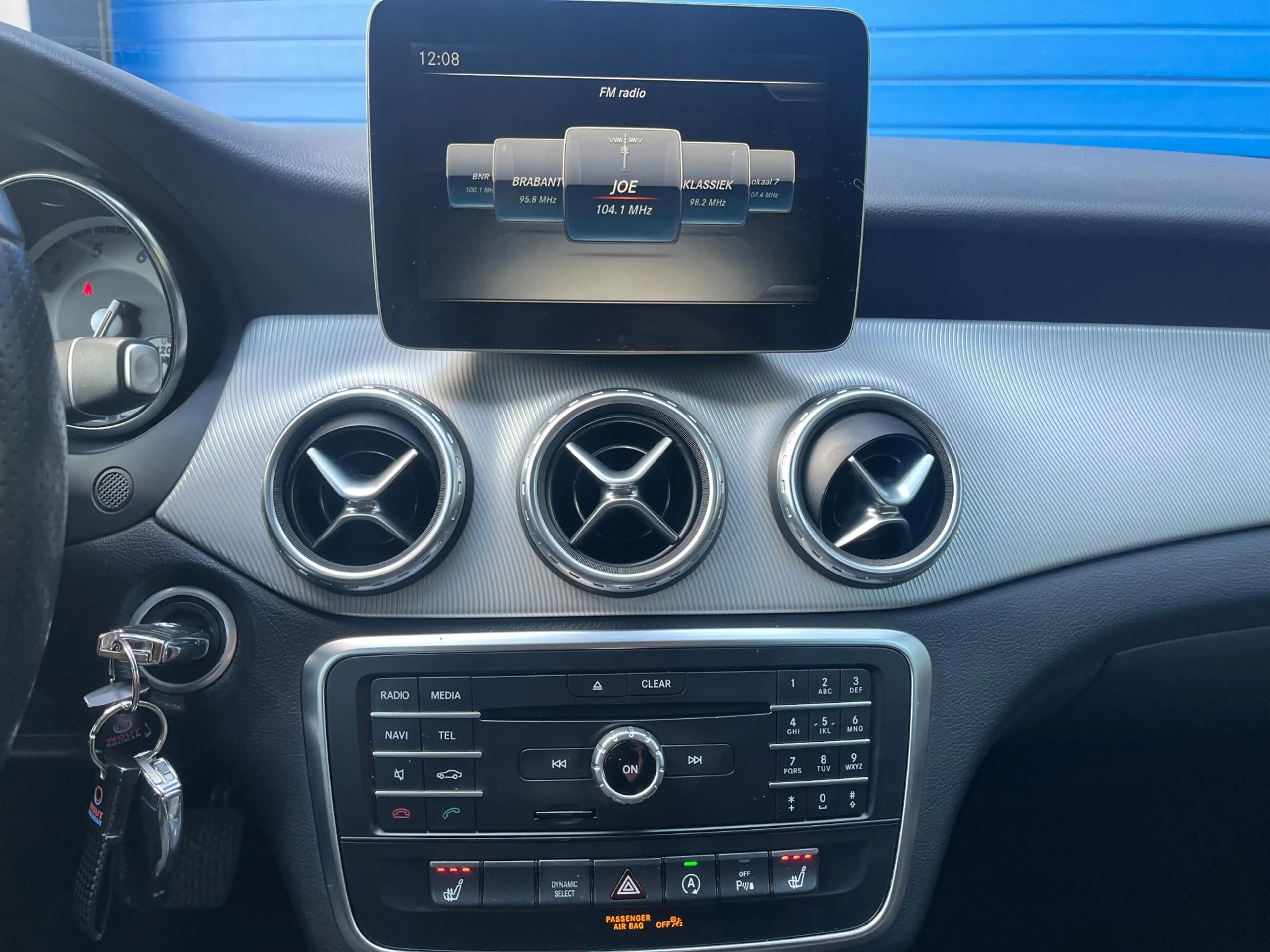 Mercedes-Benz GLA 180 Premium Plus AUTOMAAT|Pano.Dak — photo 9