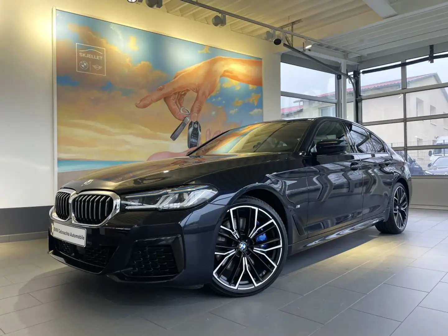 BMW 540 i xDr. M SPORT LASER+HUD+KOMF+ACC+AHK+SPUR+20 Schwarz - 1