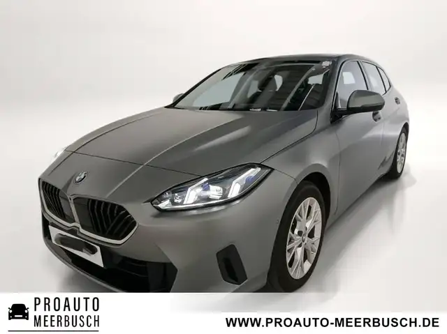 BMW 120 i MASSAGE/HEADUP/360°/KMFRTZGNG/ADAPTIVLED