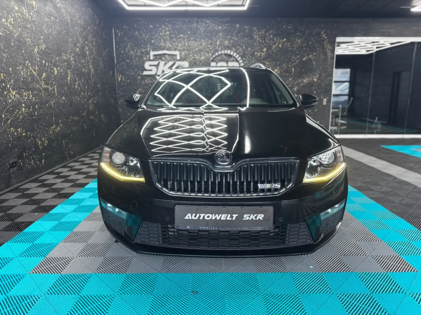 Skoda Octavia Combi RS SHZ/BHZ/AC/TEMP Schwarz - 2