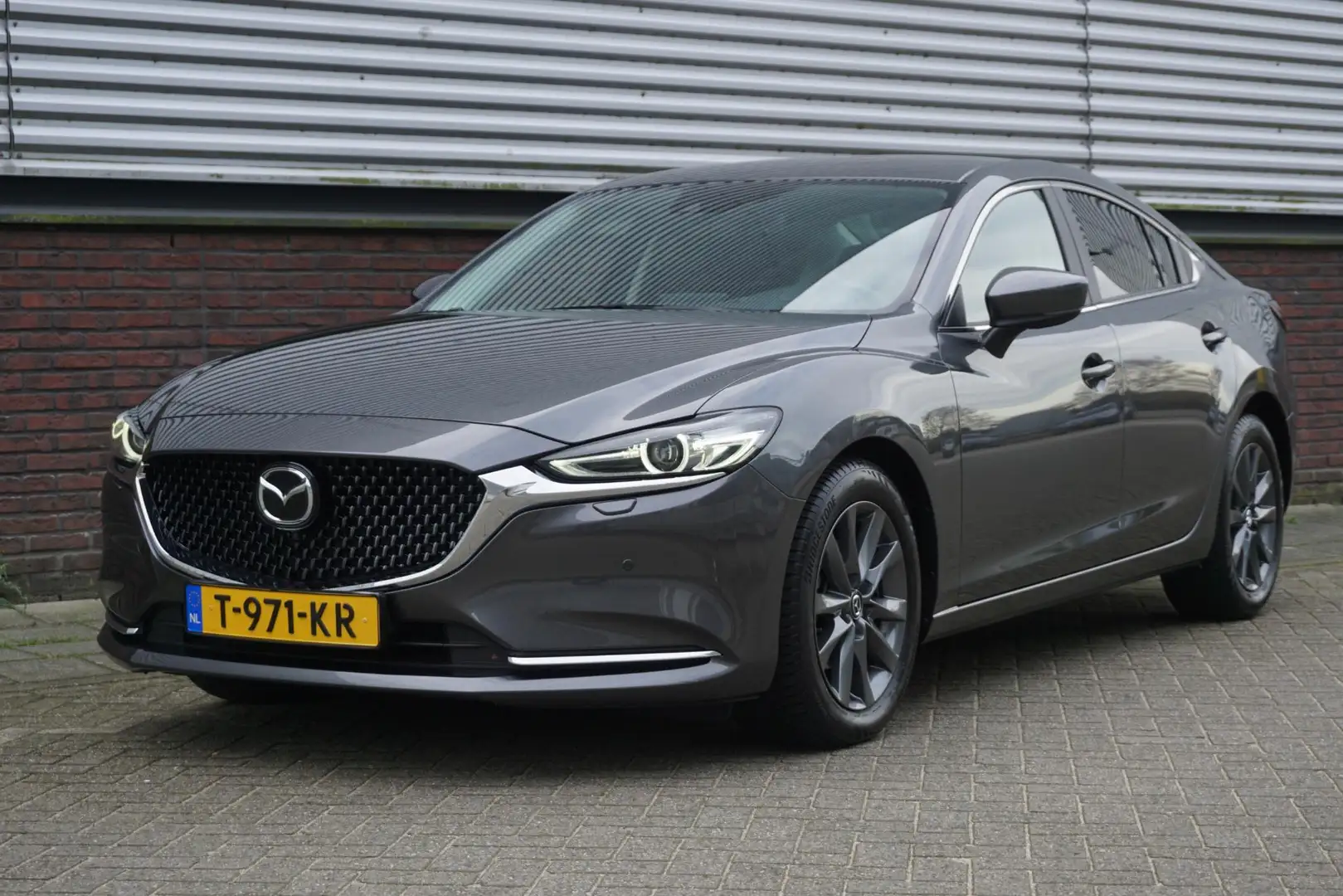 Mazda 6 2.0 SkyActiv-G 165PK|Head-Up|All-Seasonbanden| Gee Gris - 1
