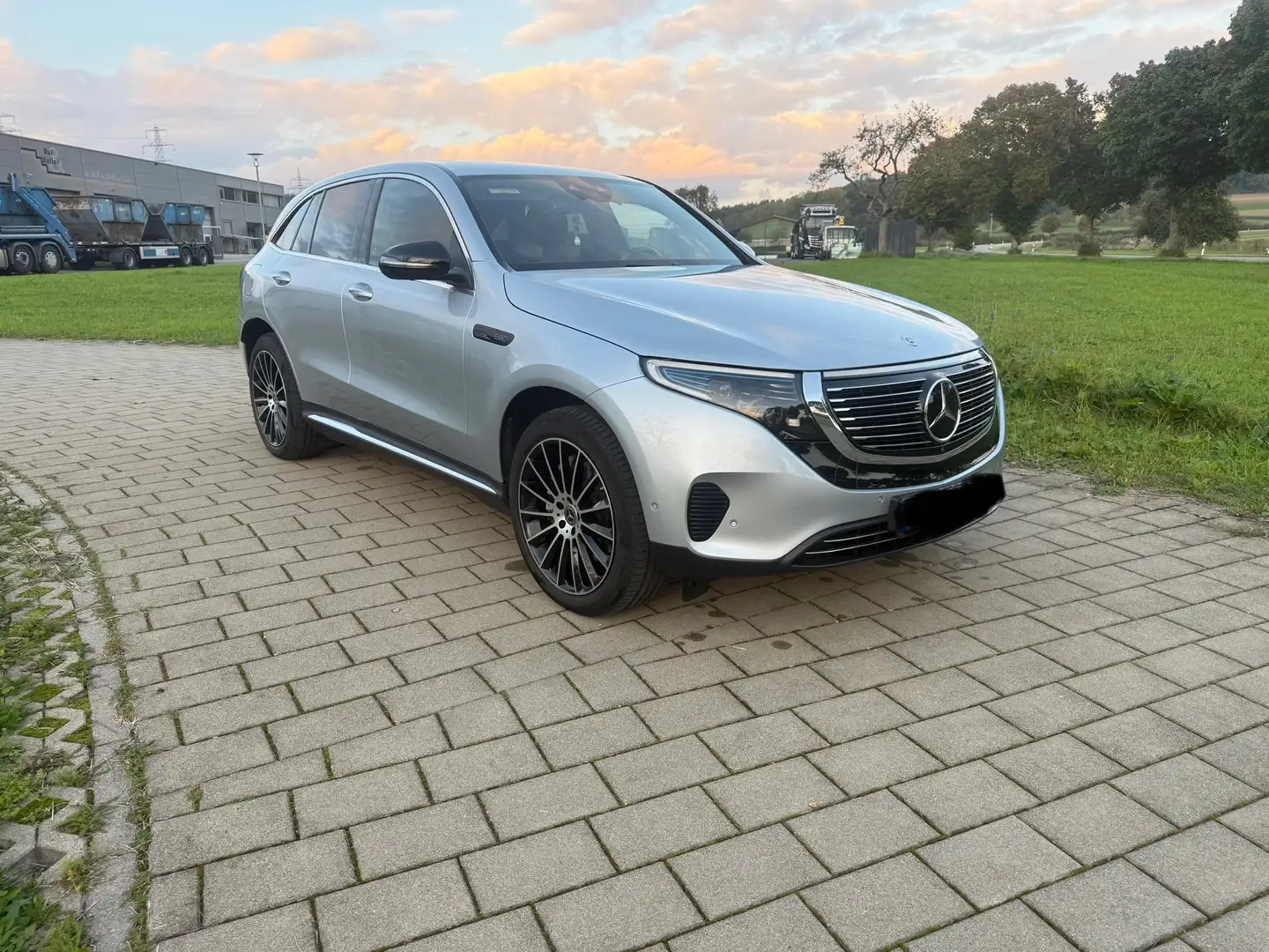 Mercedes-Benz EQC 400 4Matic - 1