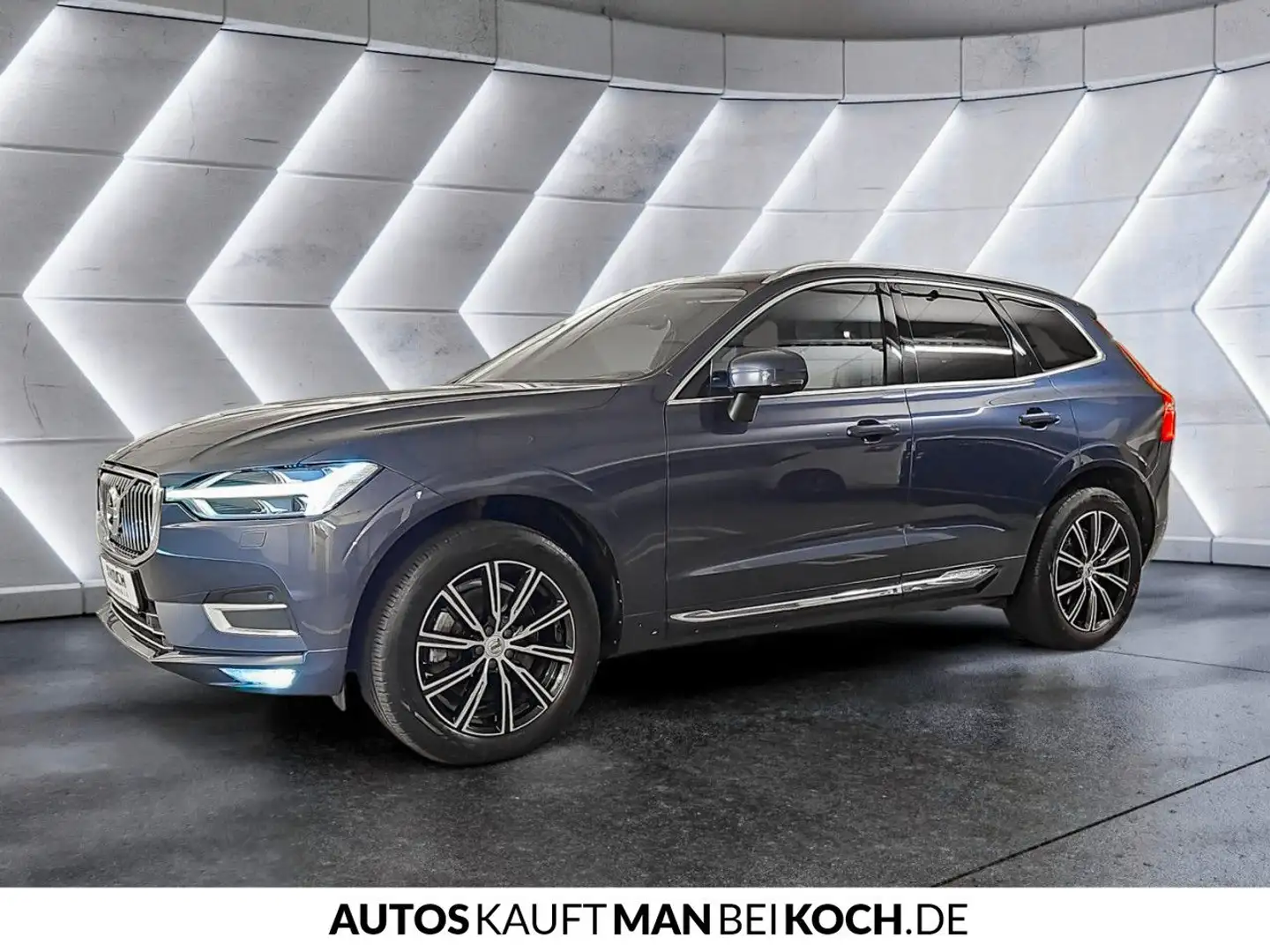 Volvo XC60 B4 D AWD Inscrip.ACC BLIS STHz PANO AHK 360 Blau - 2