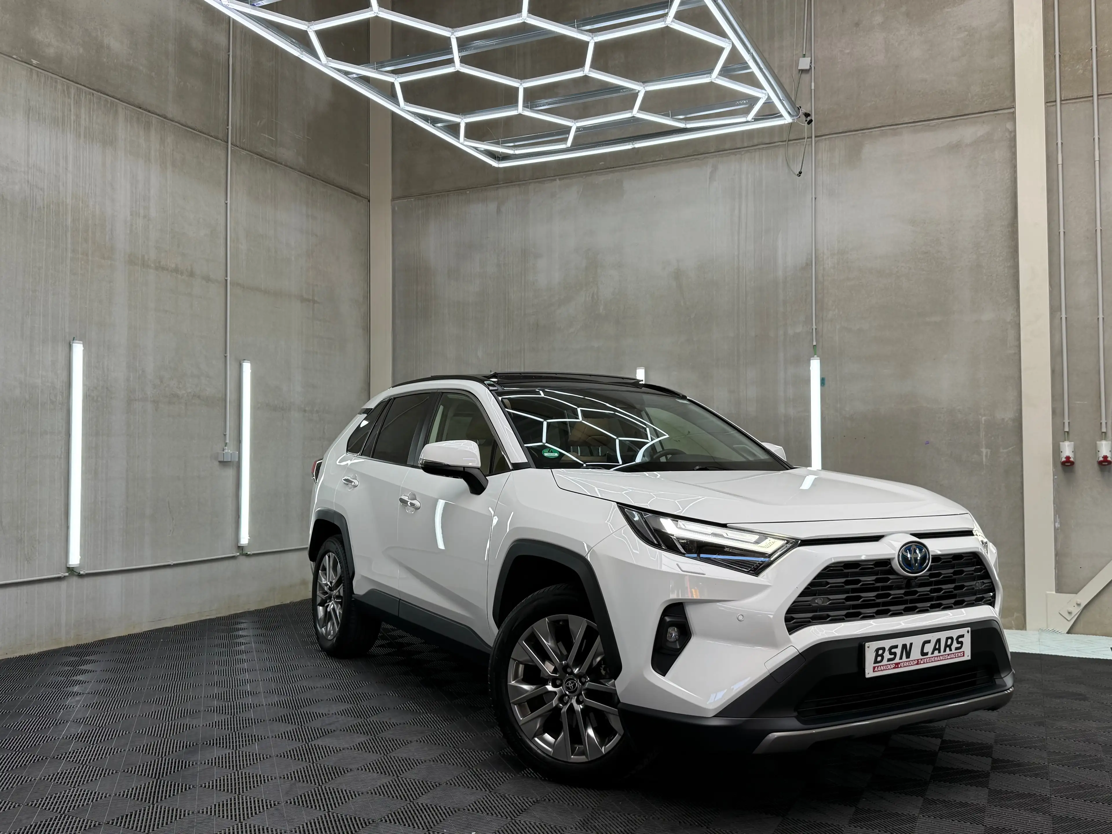 Toyota RAV 4 Hybrid HEV 2.5i/PANO/360CAMERA/LEER/JBL/ZETELVERKOELING/MEMORY/GARANTIE
