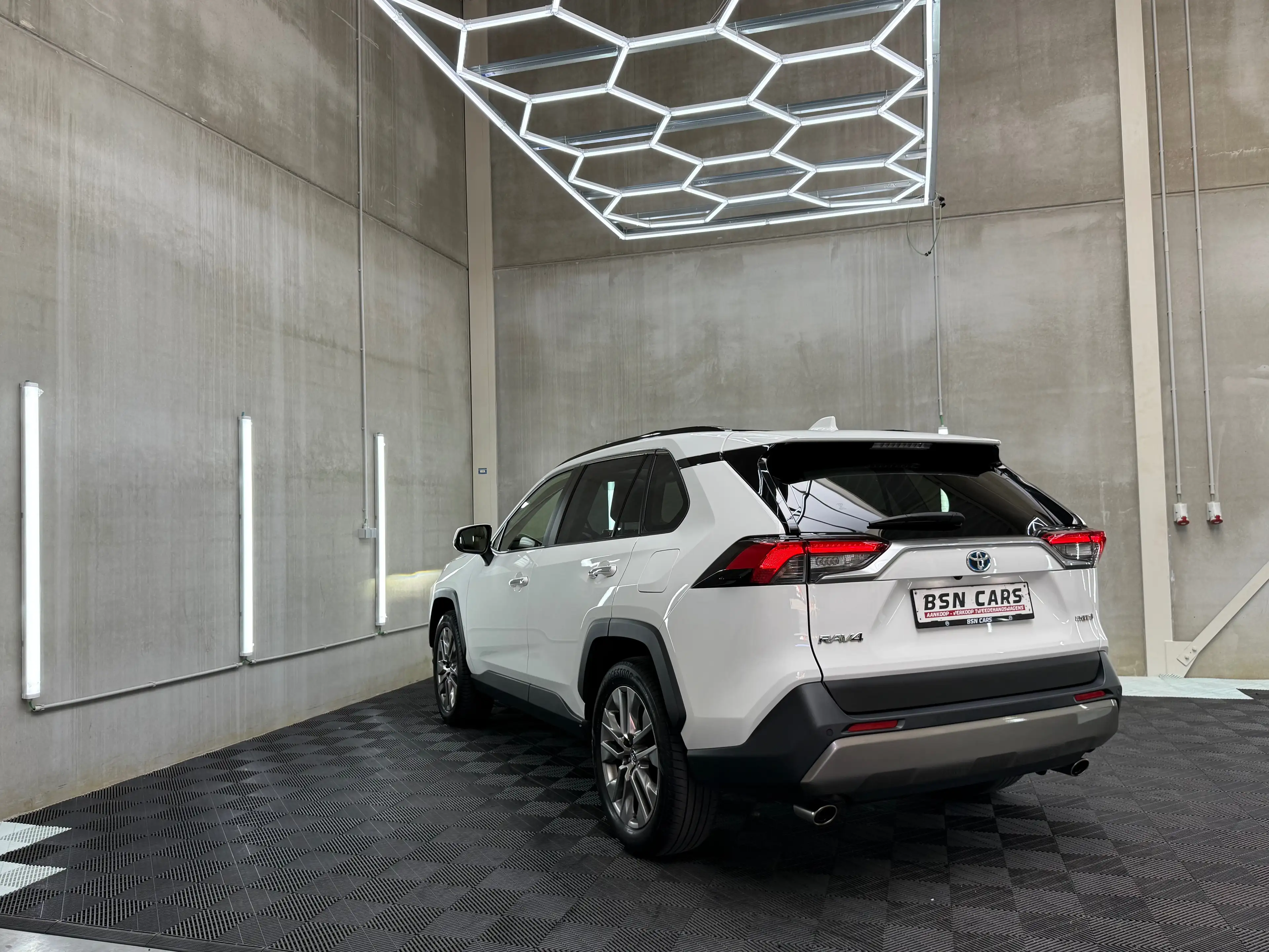 Toyota RAV 4 Hybrid HEV 2.5i/PANO/360CAMERA/LEER/JBL/ZETELVERKOELING/MEMORY/GARANTIE — photo 5