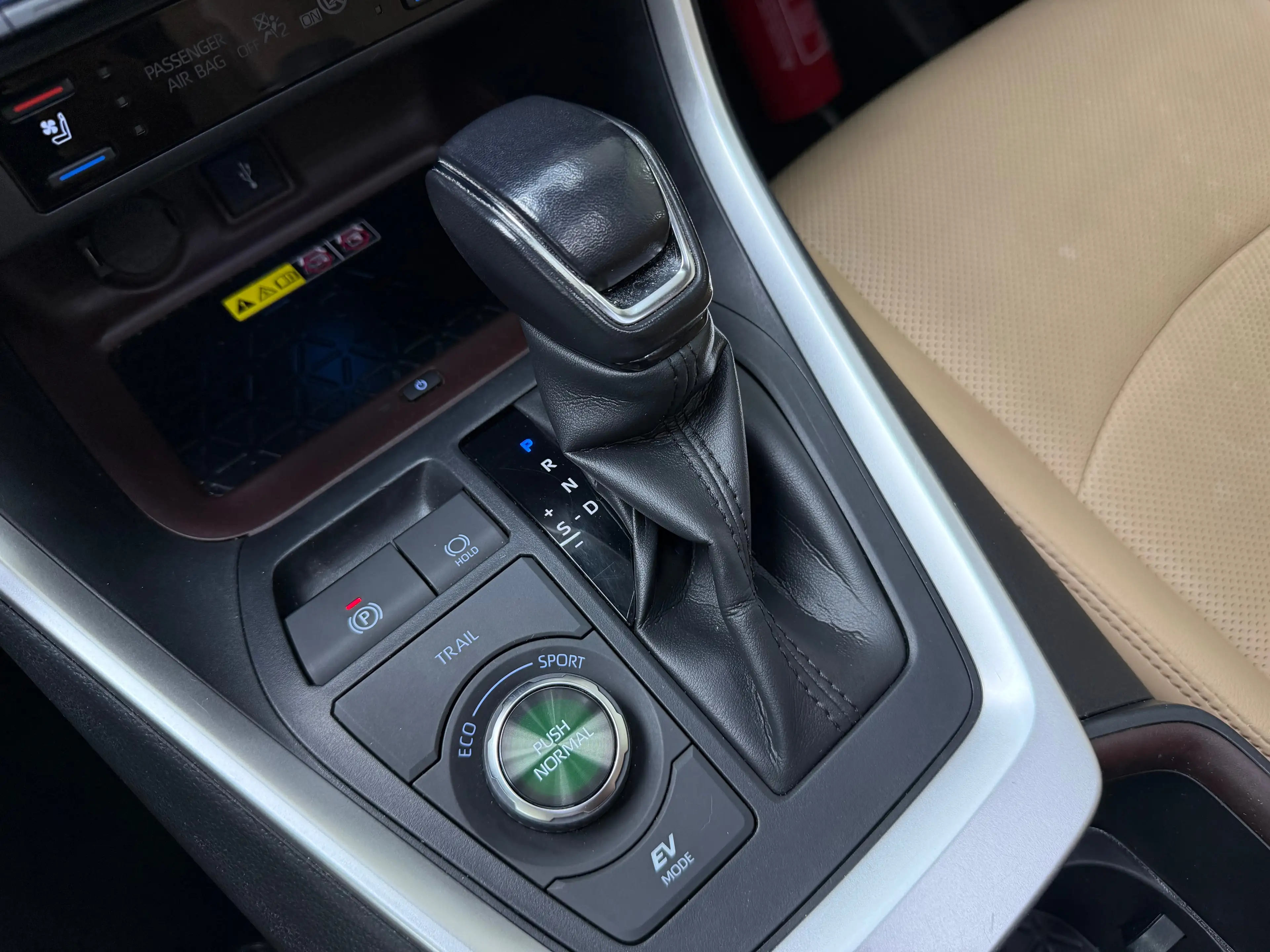Toyota RAV 4 Hybrid HEV 2.5i/PANO/360CAMERA/LEER/JBL/ZETELVERKOELING/MEMORY/GARANTIE — photo 12