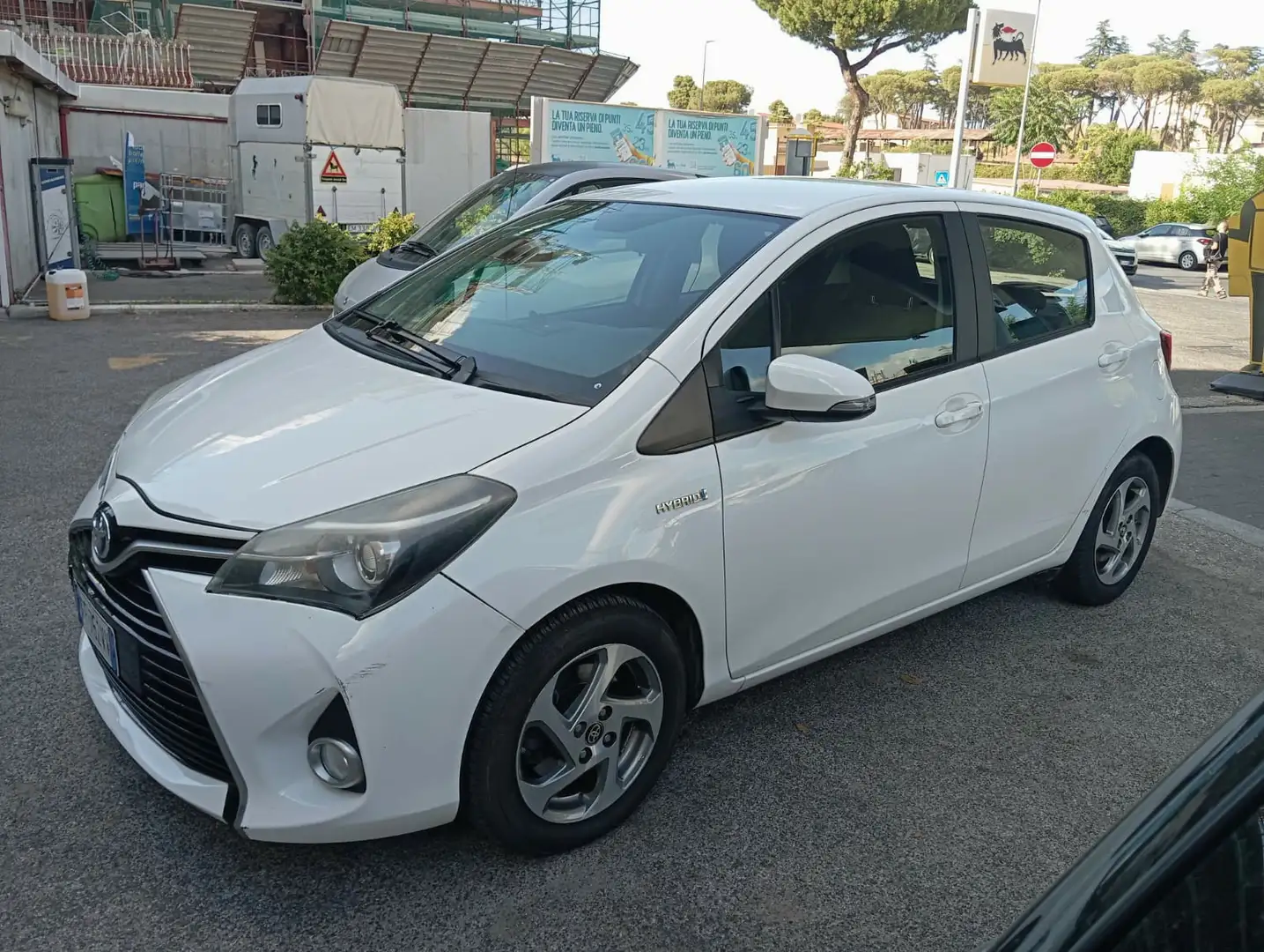 Toyota Yaris Yaris III 2015 5p 1.5h Cool my16 Bianco - 2