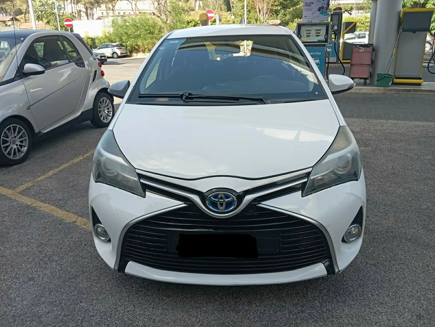 Toyota Yaris Yaris III 2015 5p 1.5h Cool my16 Bianco - 1