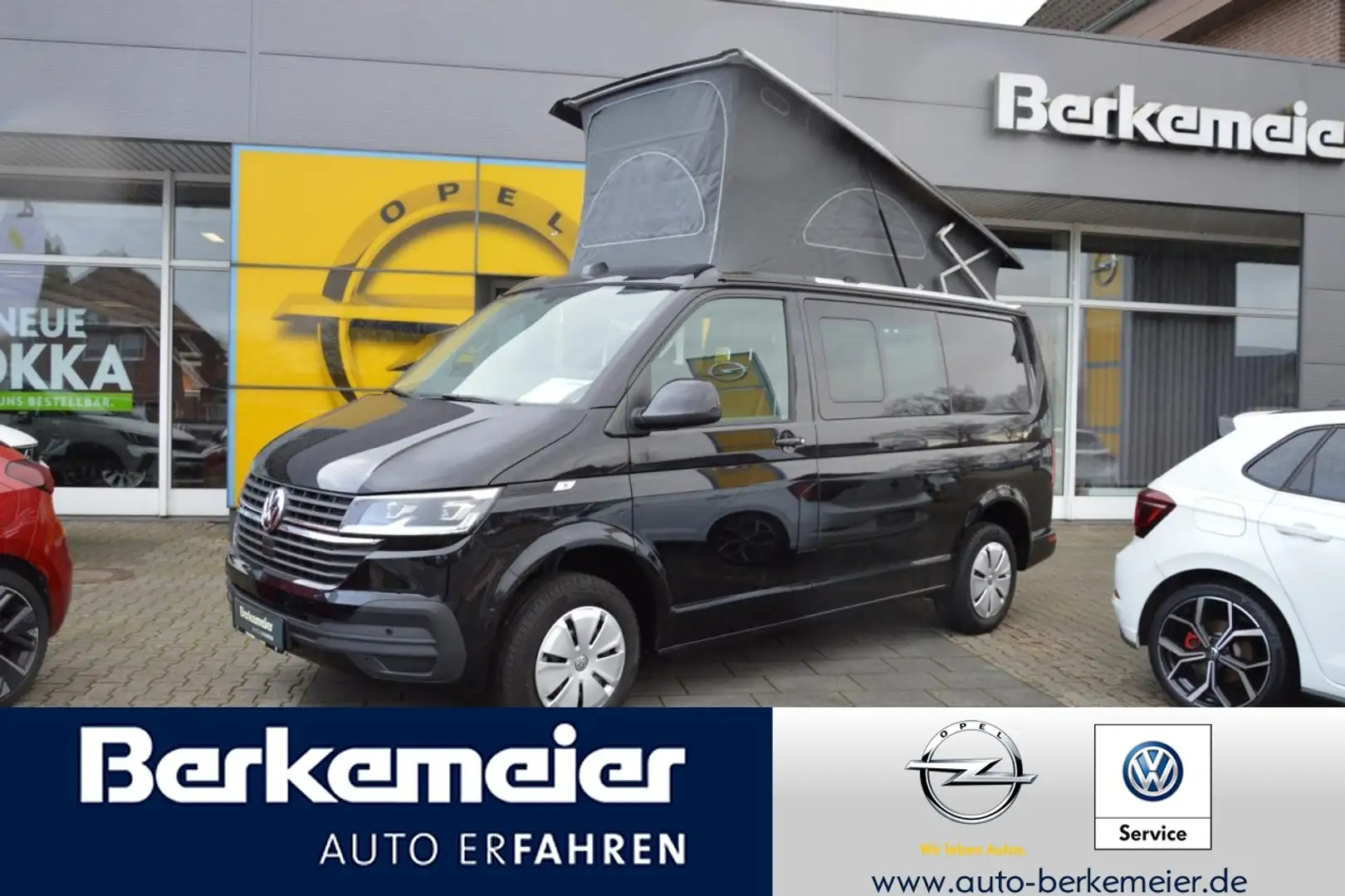 Volkswagen T6.1 Transporter Kasten California Grundmodell/4M Zwart - 1