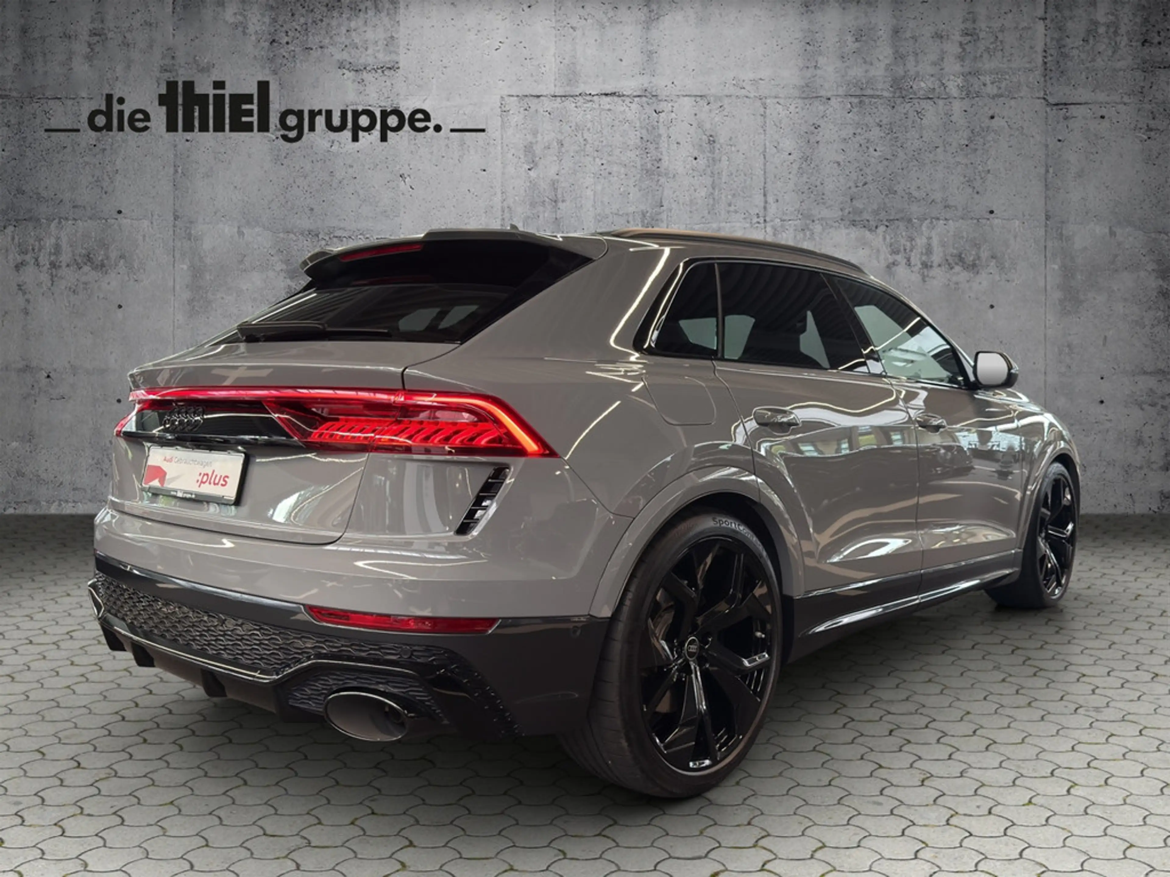 Audi RS Q8 — photo 6