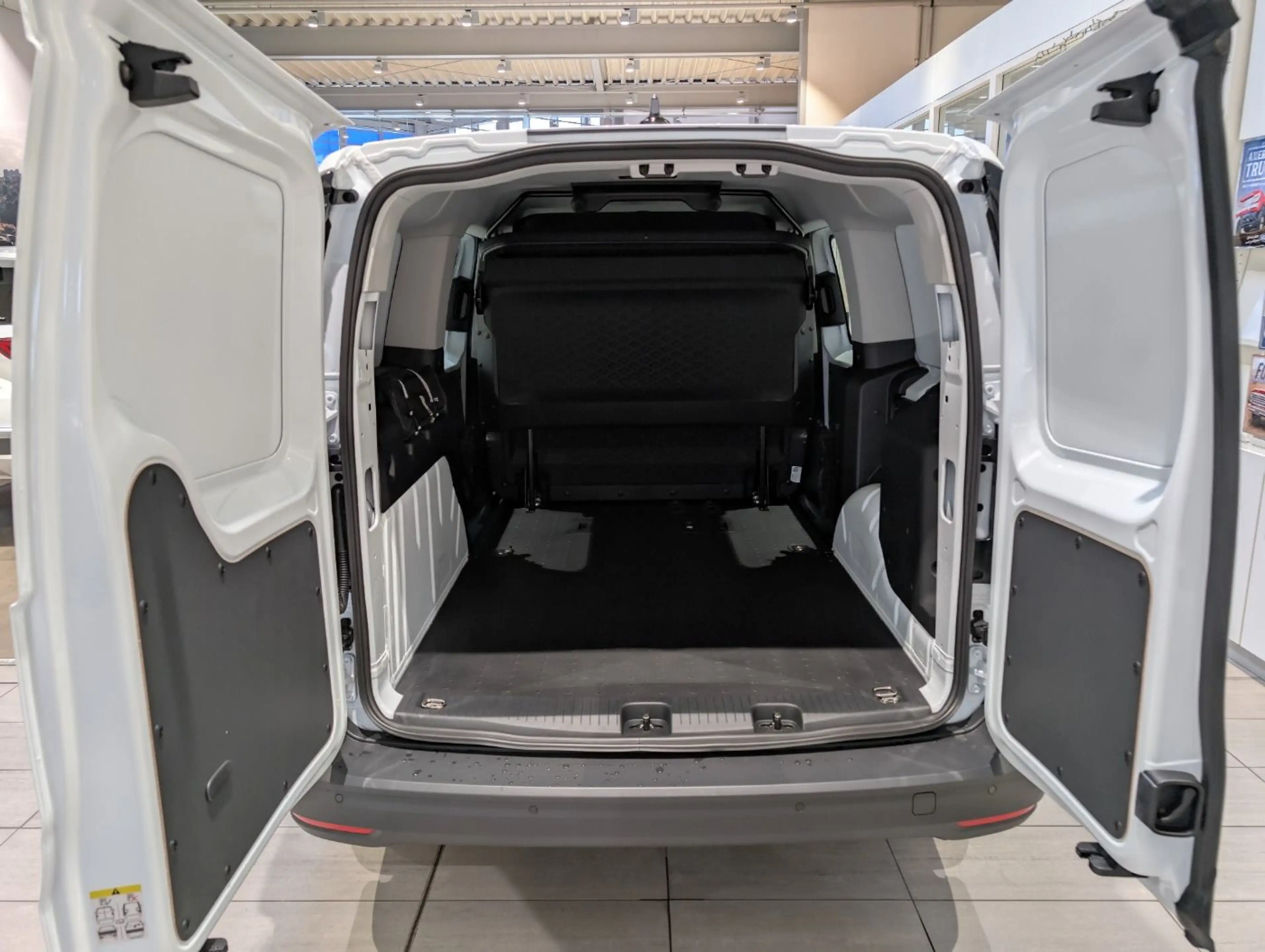 Ford Transit Connect FlexCab Trend L2 NAV*SHZ*PDC — photo 11