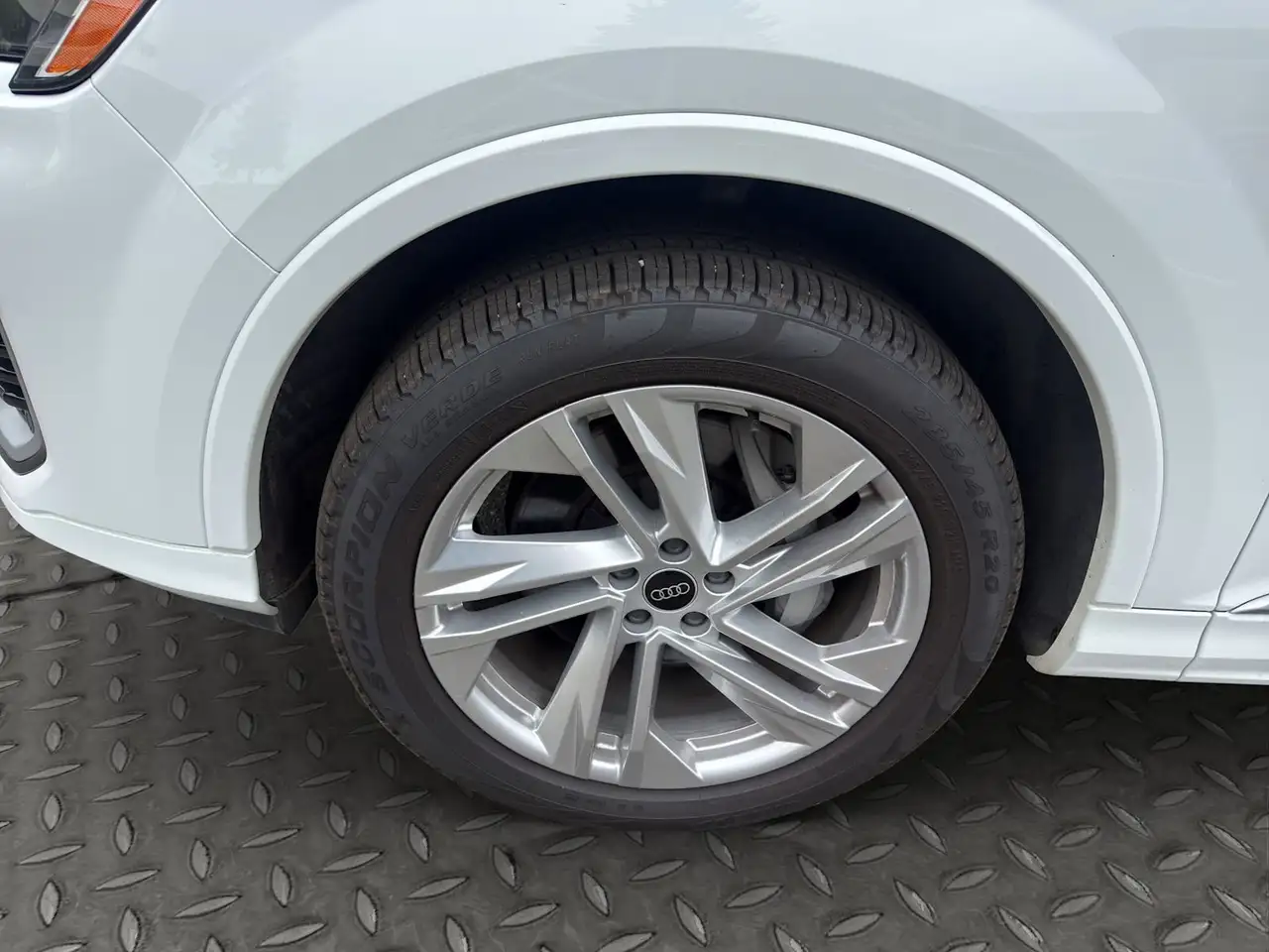Audi Q7 снимка Audi Q7