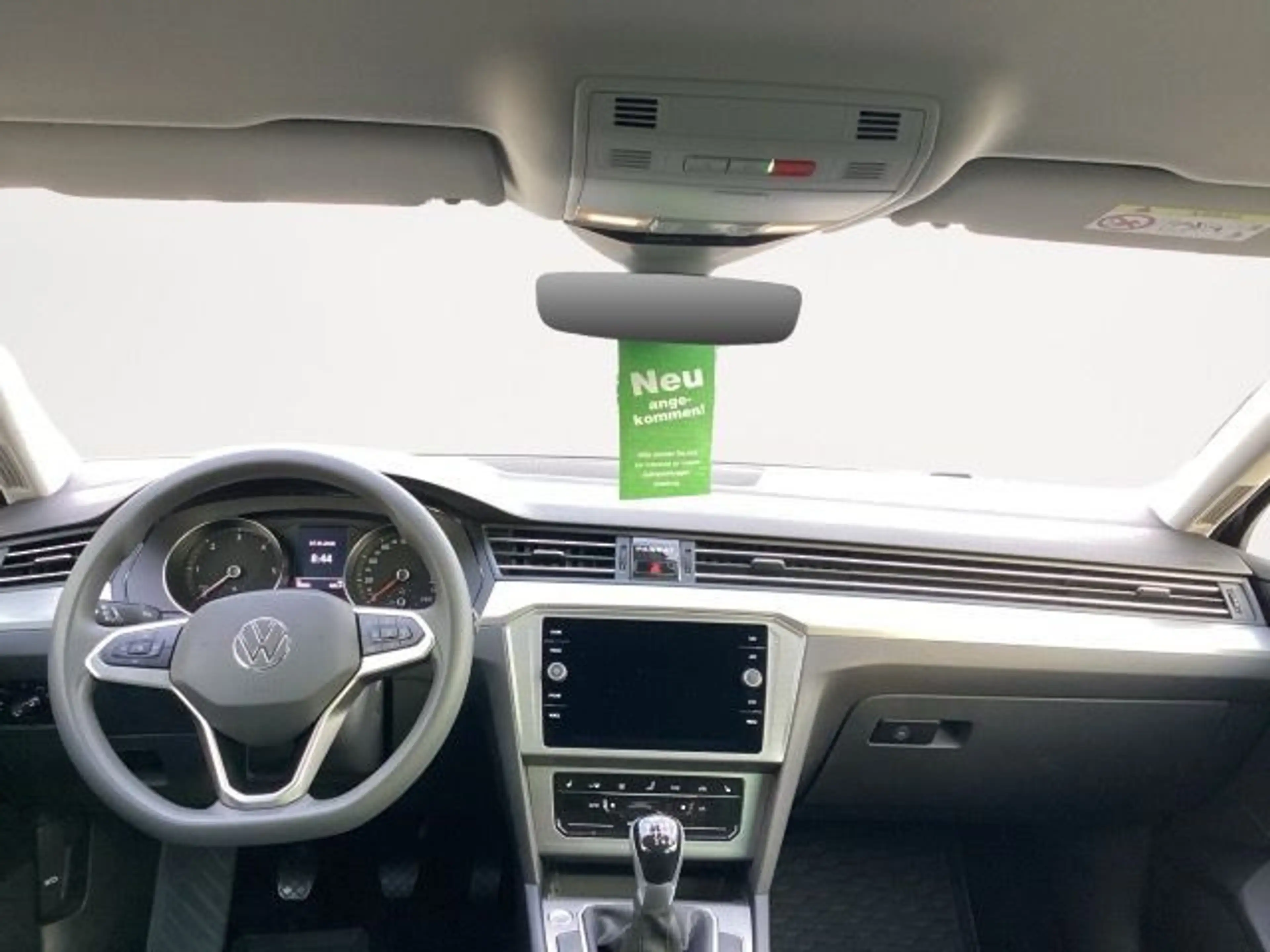 Volkswagen Passat Variant 2.0 TDI Conceptline Navi,AHK,LED — photo 10