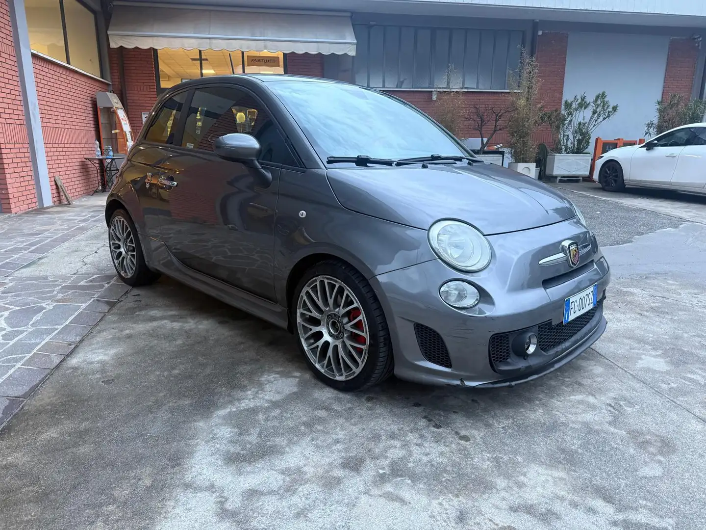 Abarth 595 500/595 1.4 16v t. t-jet 140cv Gris - 2