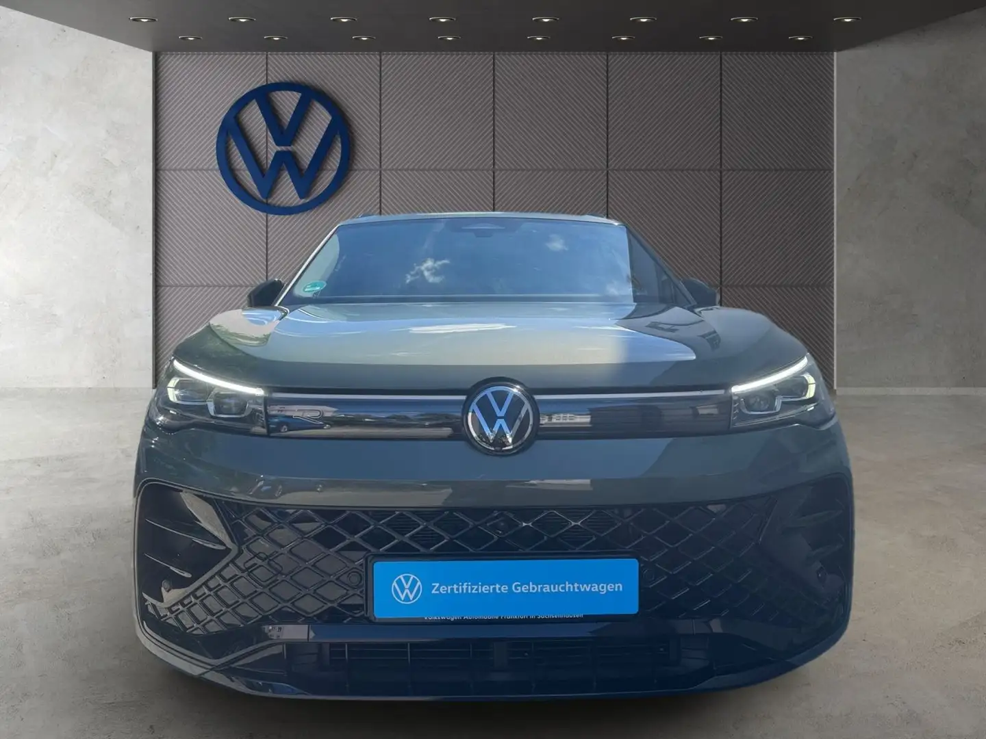 Volkswagen Tiguan 2.0 TSI DSG 4Motion R-Line Navi IQ.Light Grün - 2