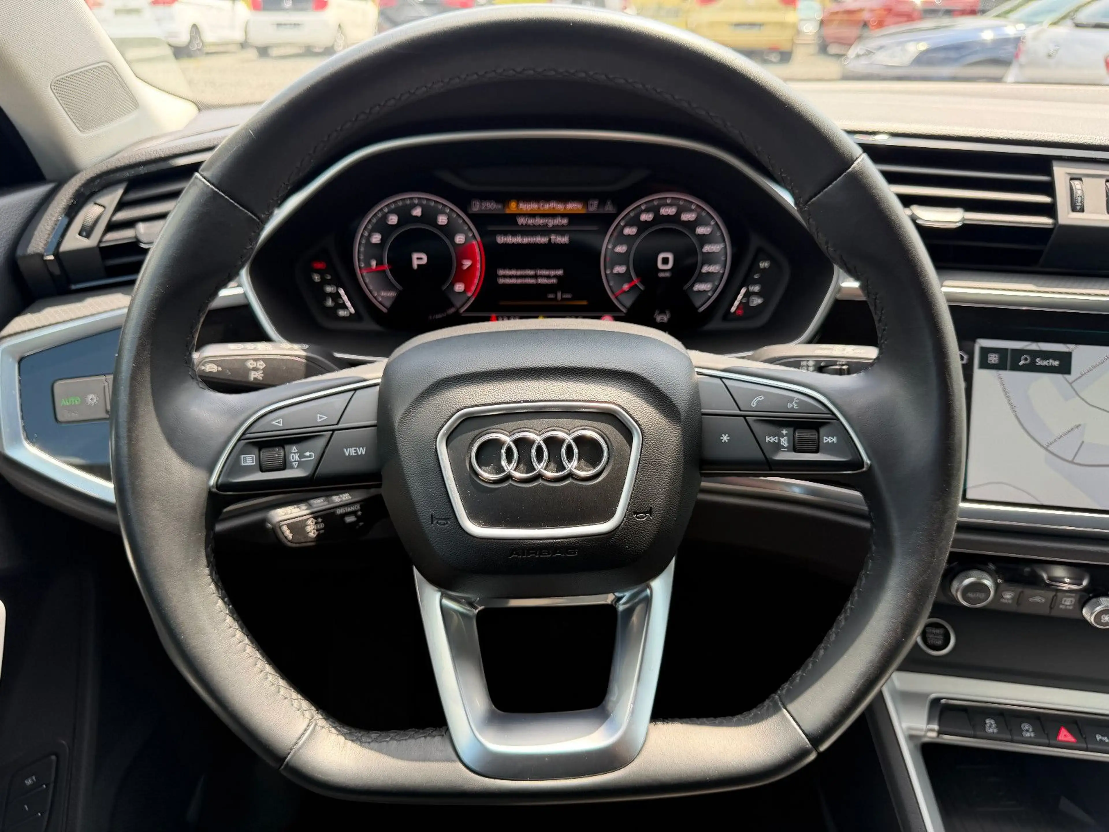 Audi Q3 40 TFSI quattro S line NAVI/AHK/LED — photo 15